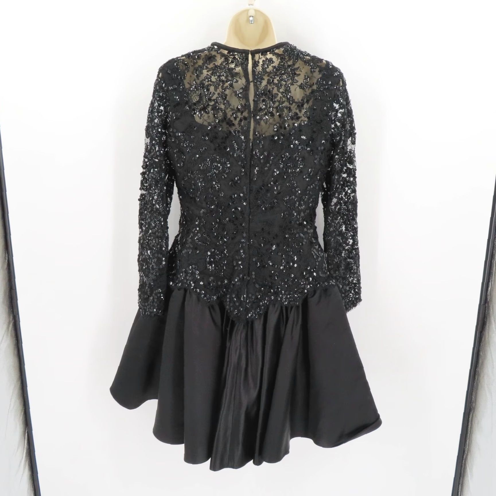 Vintage Joanna Mastroianni Dress Women 8 Black Lace Sequin Long Sleeve Gothic A-Line Short Dress Cocktail Party/Cocktail Gel? Size M / US 6-8 / IT 42-44 - 4 Thumbnail