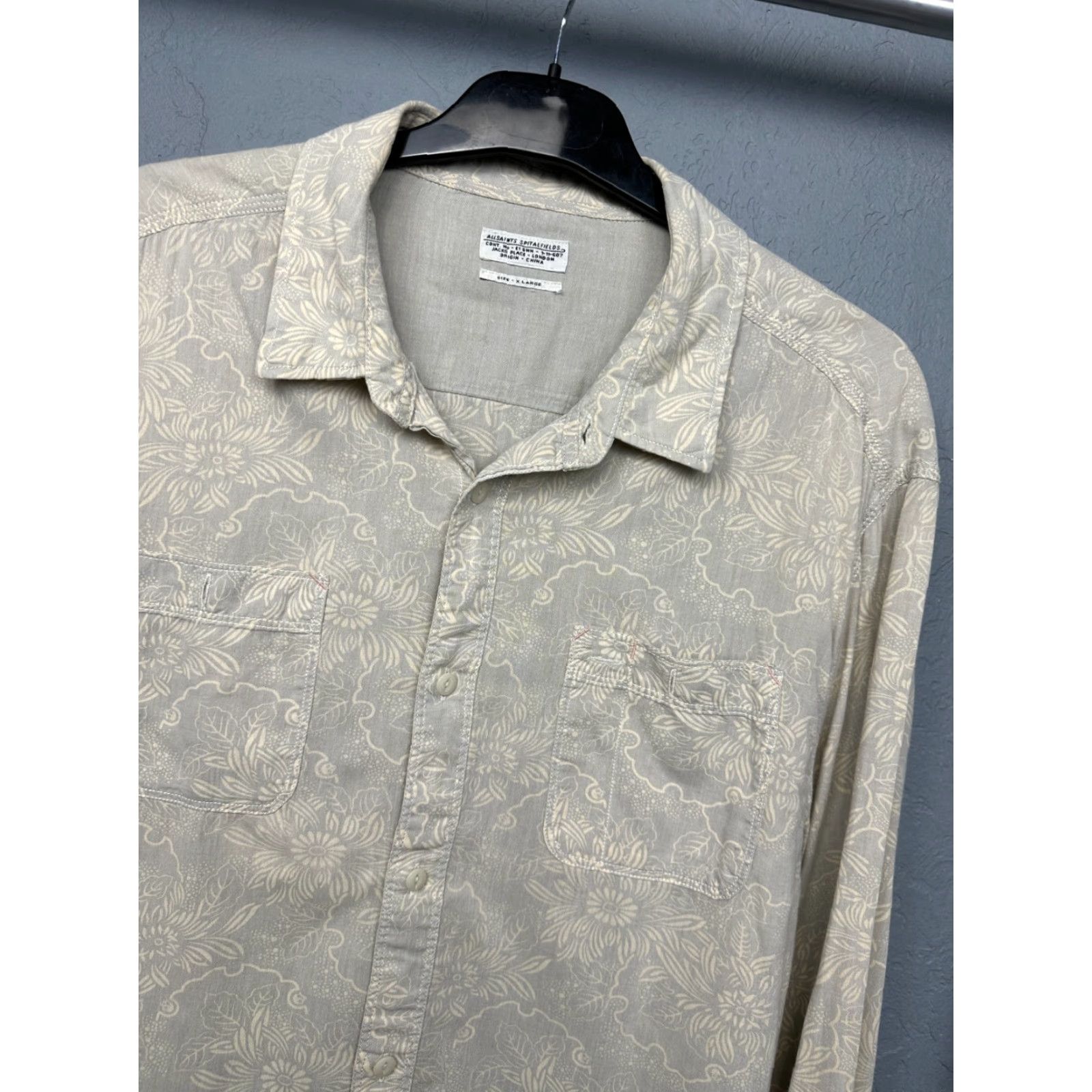 Allsaints AllSaints Oceanside Long Sleeve Shirt XL Mens Button-Up Floral Multicolor Cotton Casual Shirt Size US XL / EU 56 / 4 - 2 Thumbnail