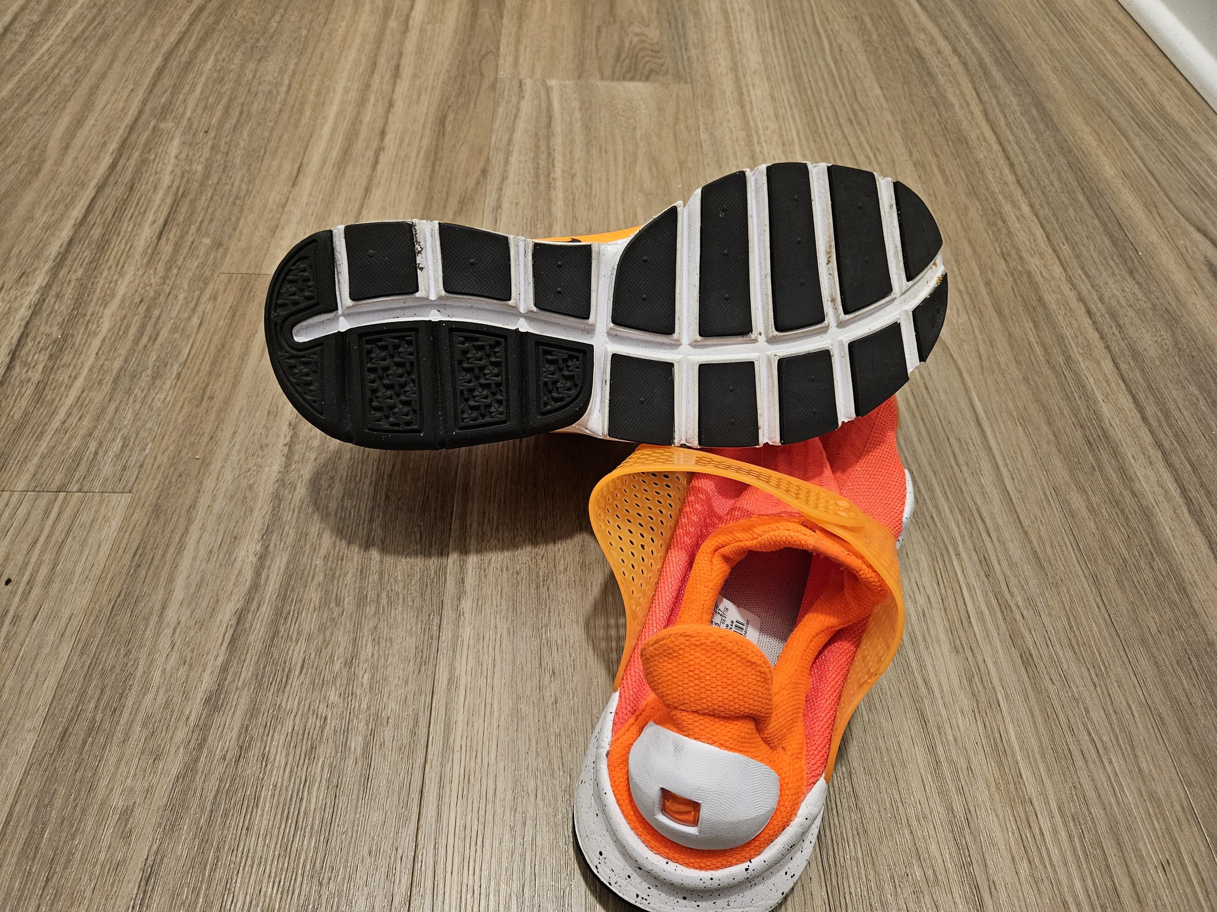 Nike Nike Sock Dart Total Crimson (orange) Size US 9 / EU 42 - 2 Thumbnail