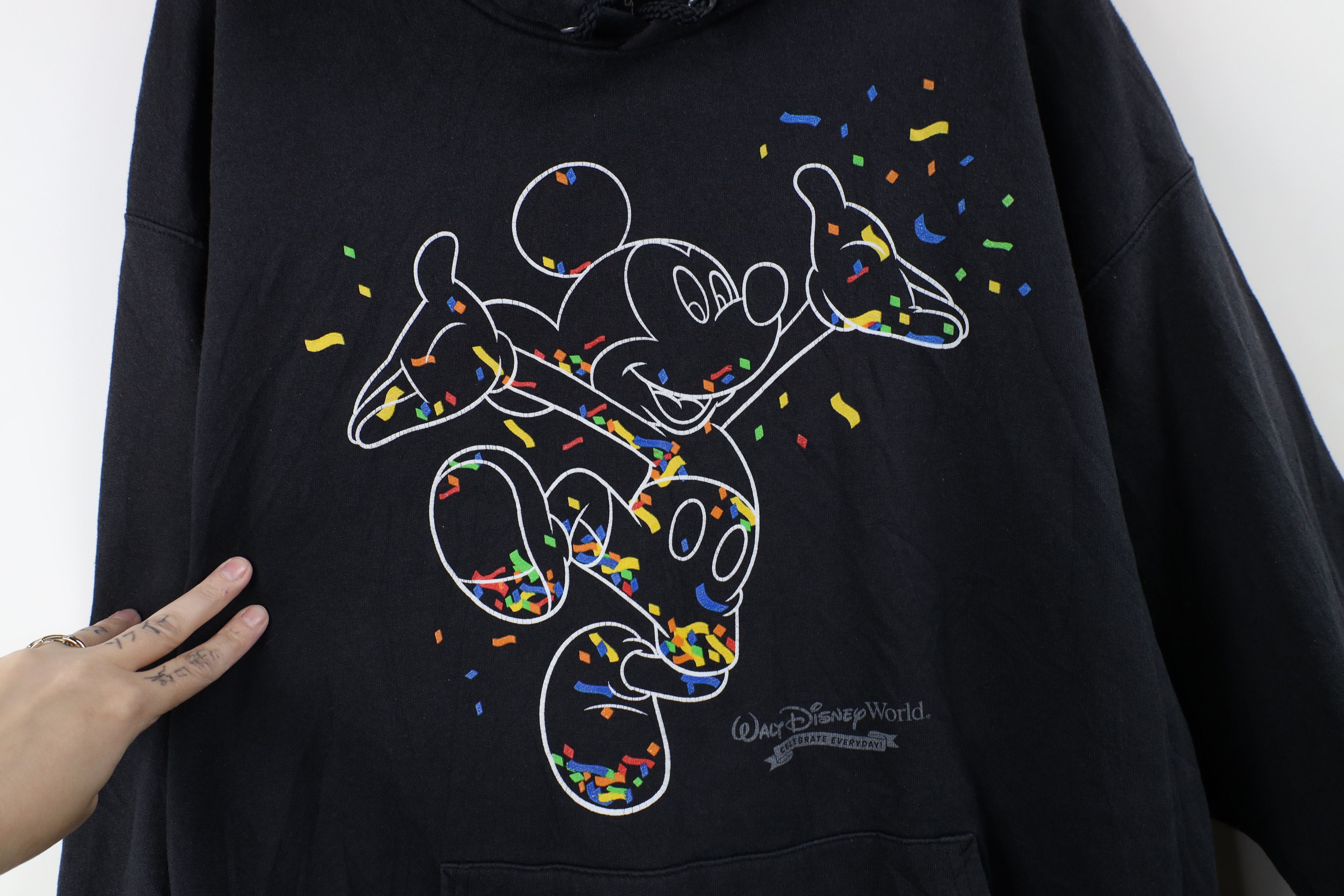 Disney Vintage Y2K Walt Disney World Confetti Mickey Mouse Hoodie Size US L / EU 52-54 / 3 - 5 Thumbnail