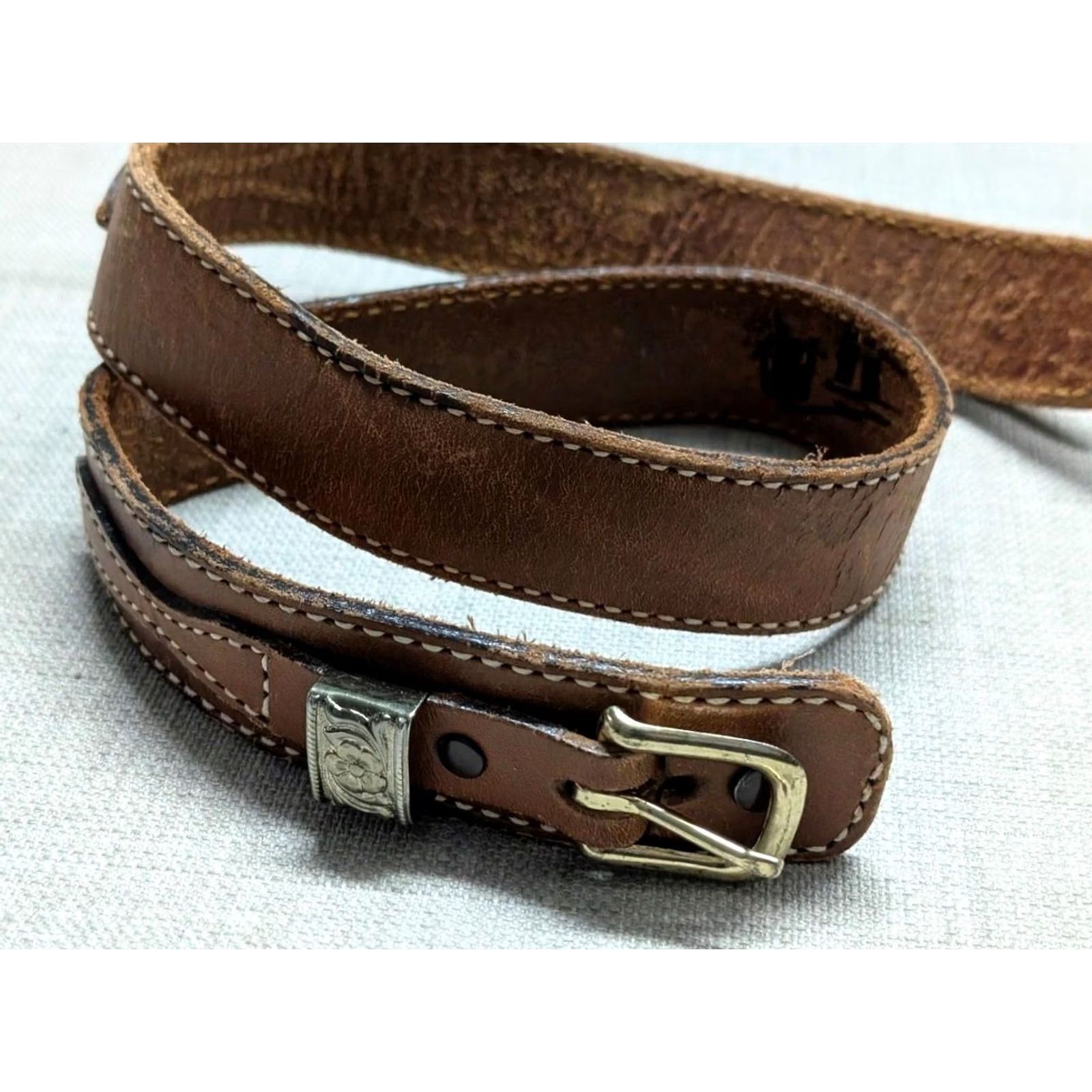 Tony Lama VINTAGE Tony Lama belt Ranger Western Belt Men 28 brown leather cowhide Wrangler Ranger style belt holes 26.5-29.5" width 1-3/8" Adult Mens Size 28 - 3 Thumbnail