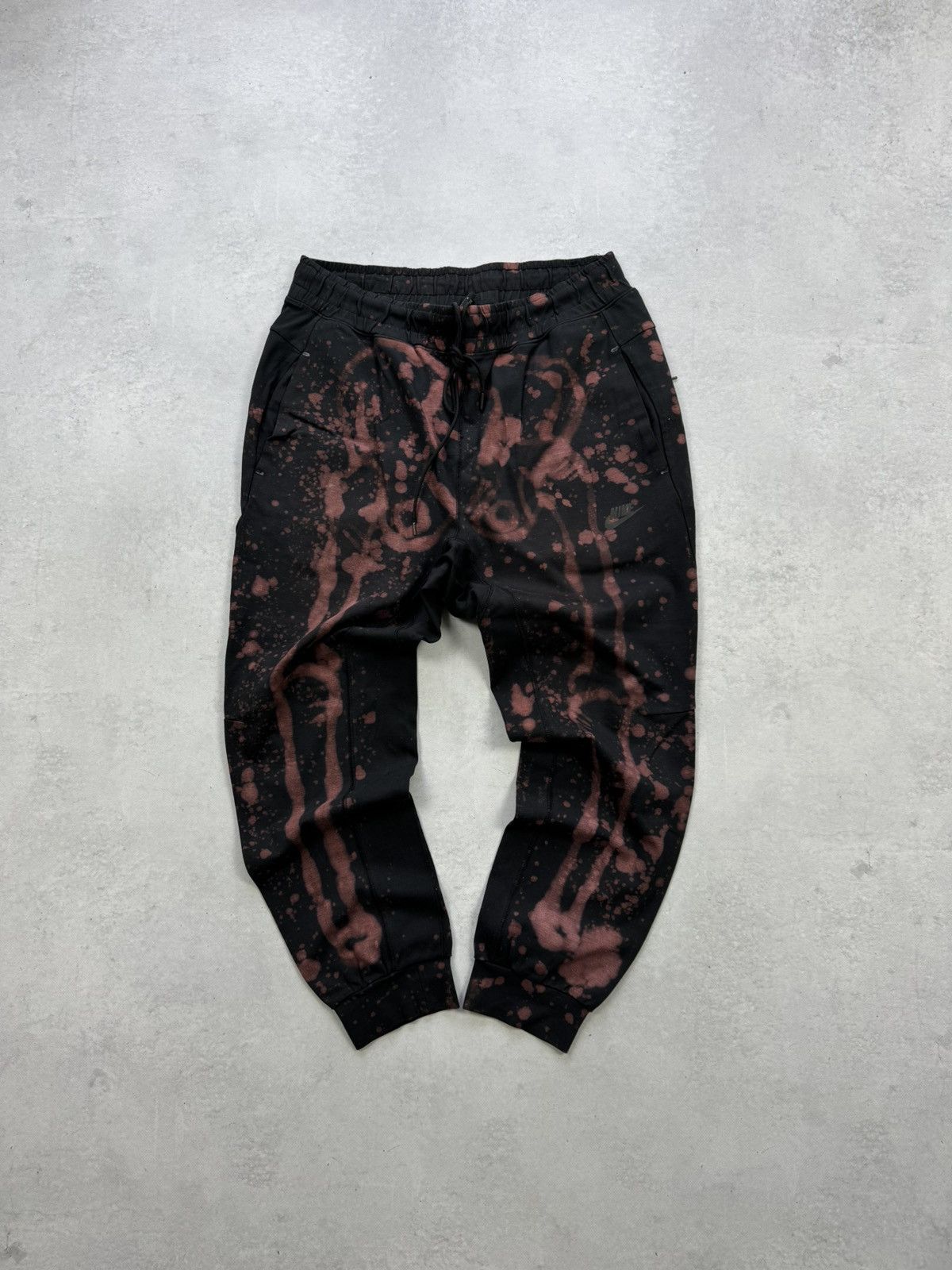 Nike Hype Nike Tech Fleece Size L Y2K Custom Skeletone Style Size US 32 / EU 48 - 1 Thumbnail