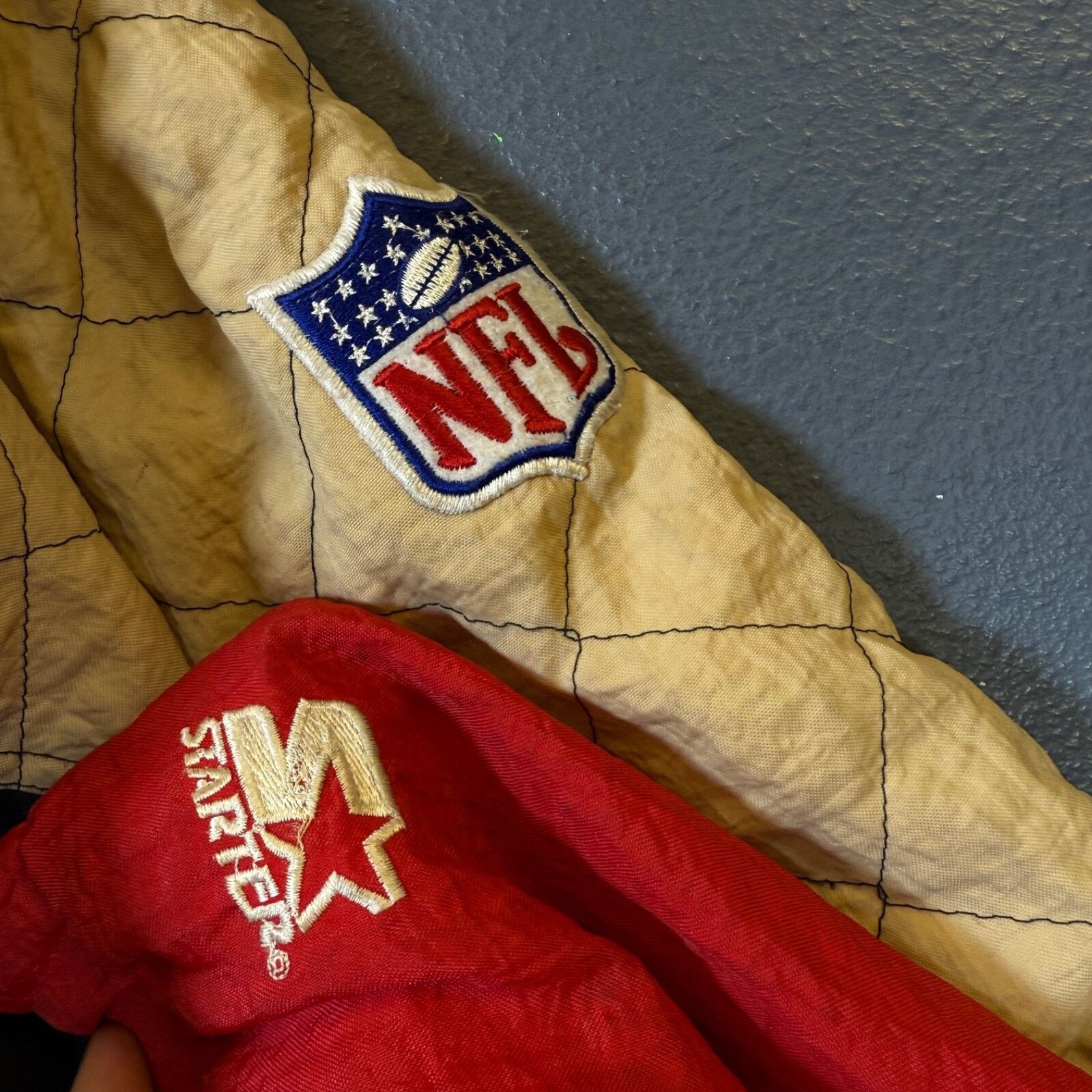 Starter Srarter XL black down jacket 49ERS NFL San Francisco Vintage Size US XL / EU 56 / 4 - 16 Thumbnail