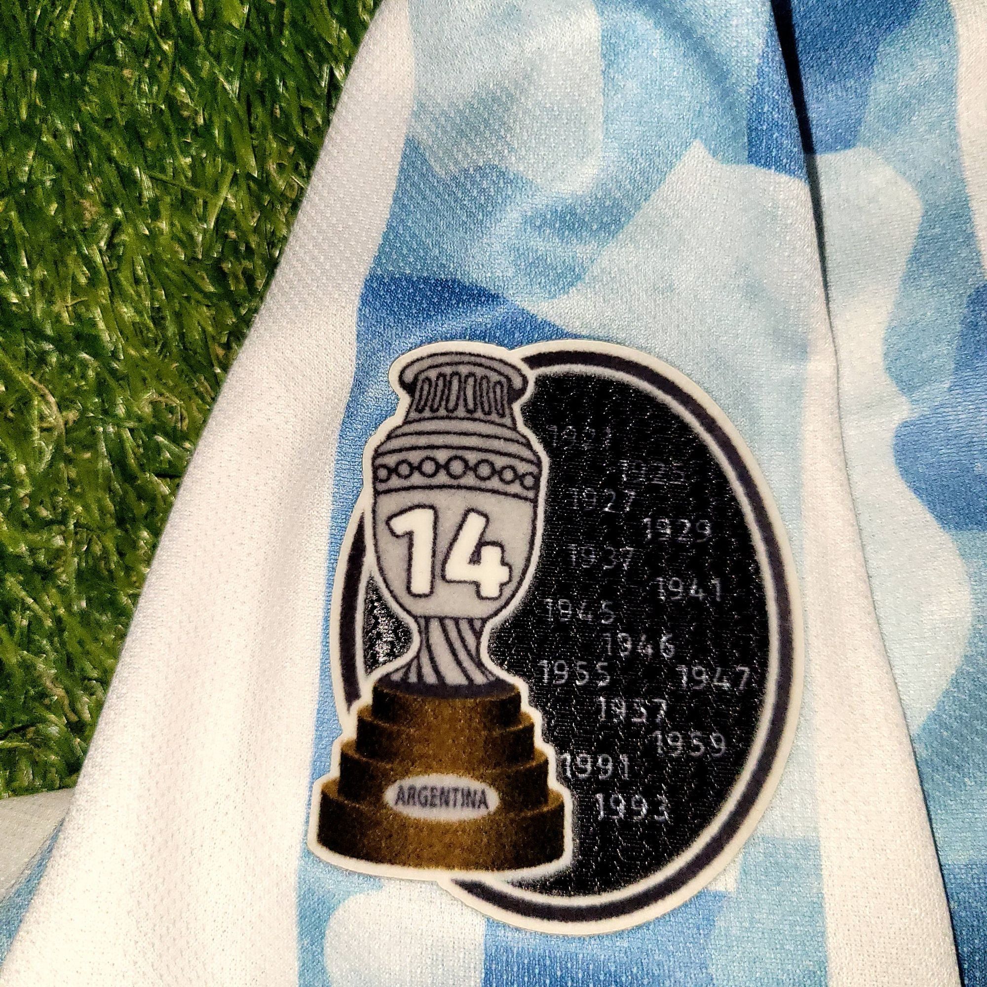 Adidas Messi Argentina 2020 2021 2022 COPA AMERICA Soccer Jersey L Size US L / EU 52-54 / 3 - 6 Thumbnail