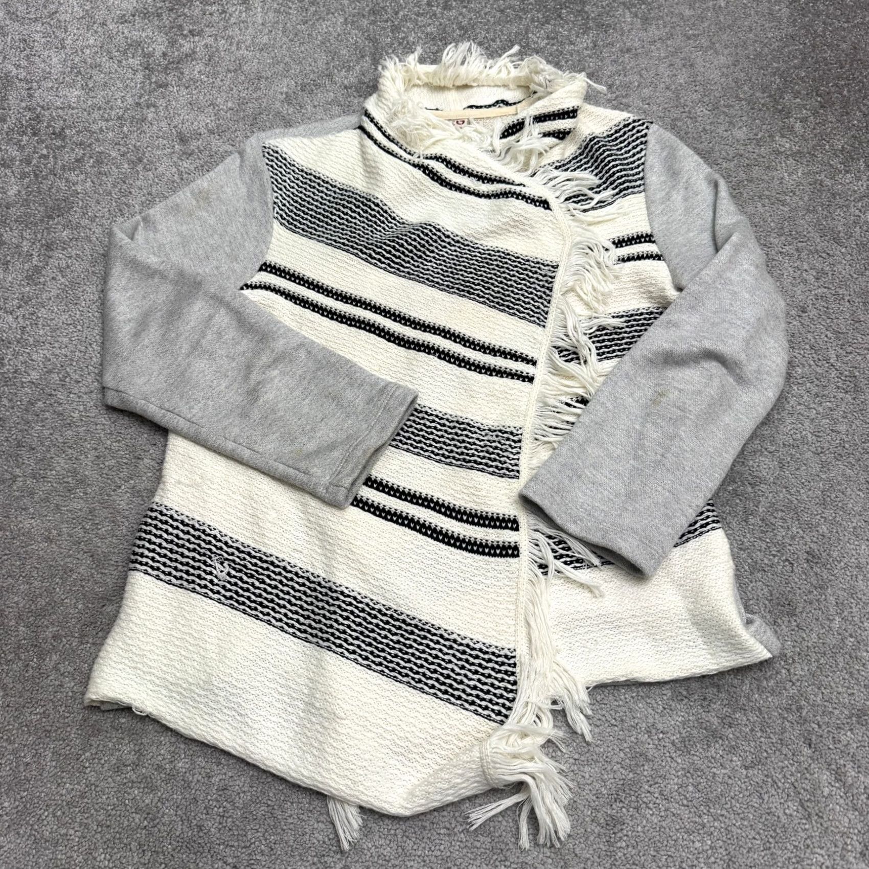 Anthropologie Anthropologie Dolan Left Coast Fringe stripe Wrapped Cardigan Sweater Large Gray Women Size L / US 10 / IT 46 - 2 Thumbnail