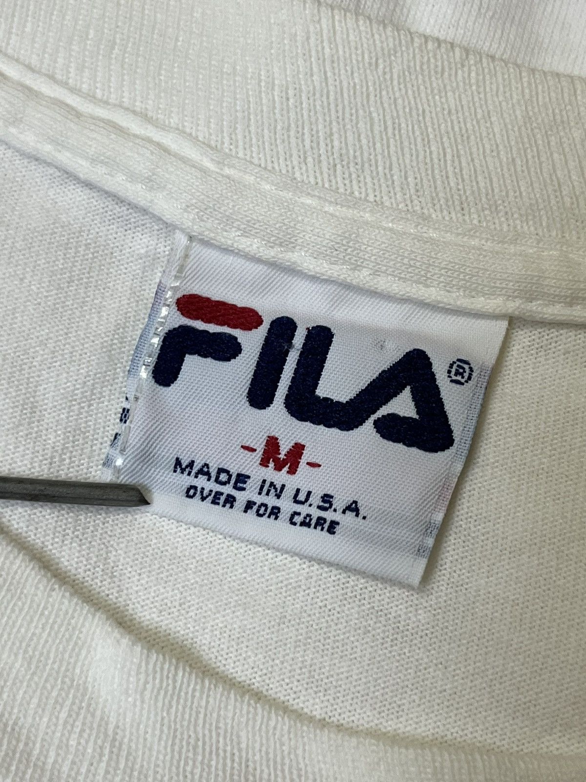 Fila ARCHIVE VINTAGE 90s FILA BIG LOGO SPELLOUT TEE SHIRT Size US L / EU 52-54 / 3 - 12 Thumbnail