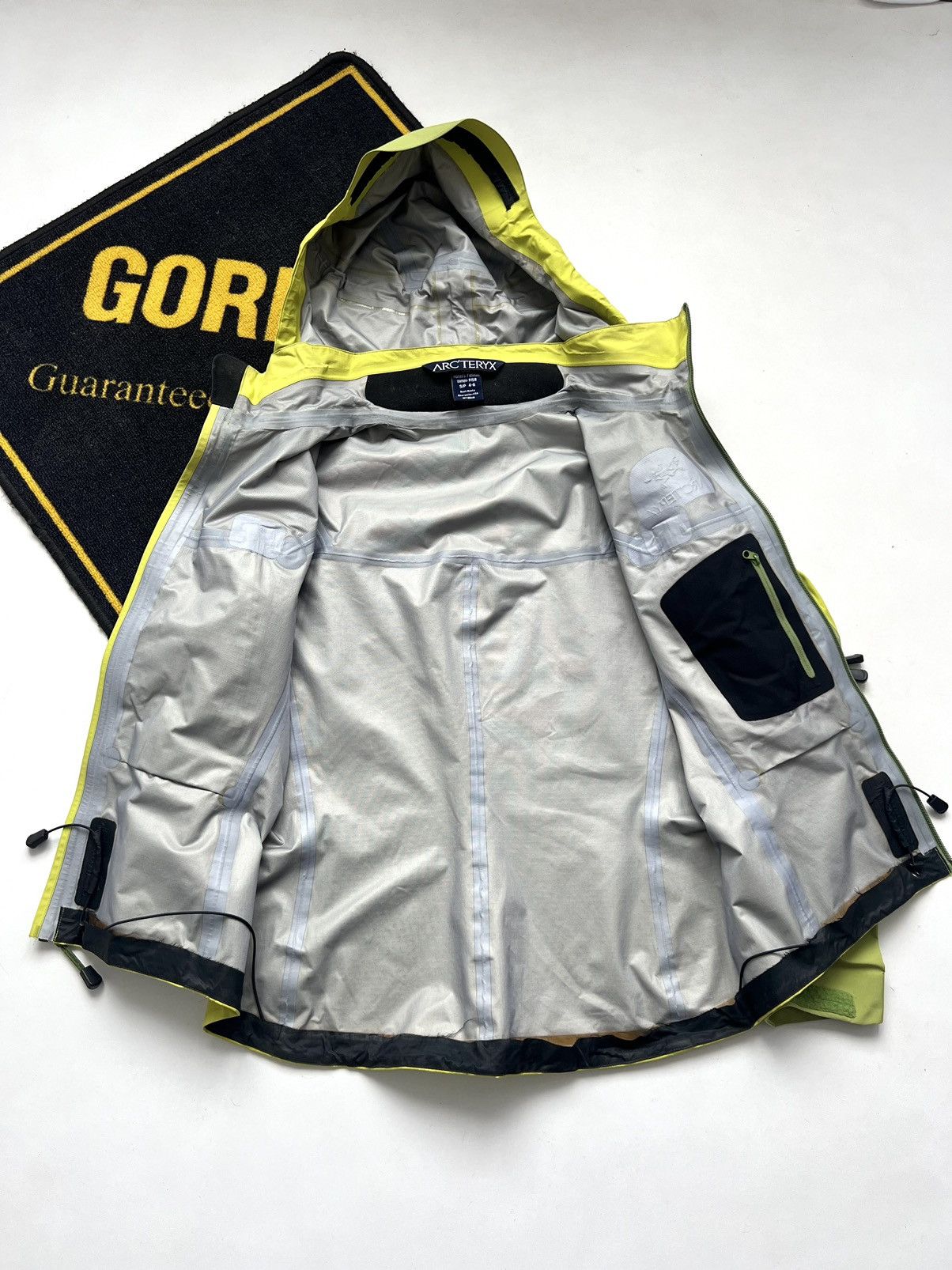 Arc'teryx 🔥Vintage Arcteryx Beta AR 2007 Wasabi Gore-Tex XCR Jacket Size S / US 4 / IT 40 - 18 Thumbnail