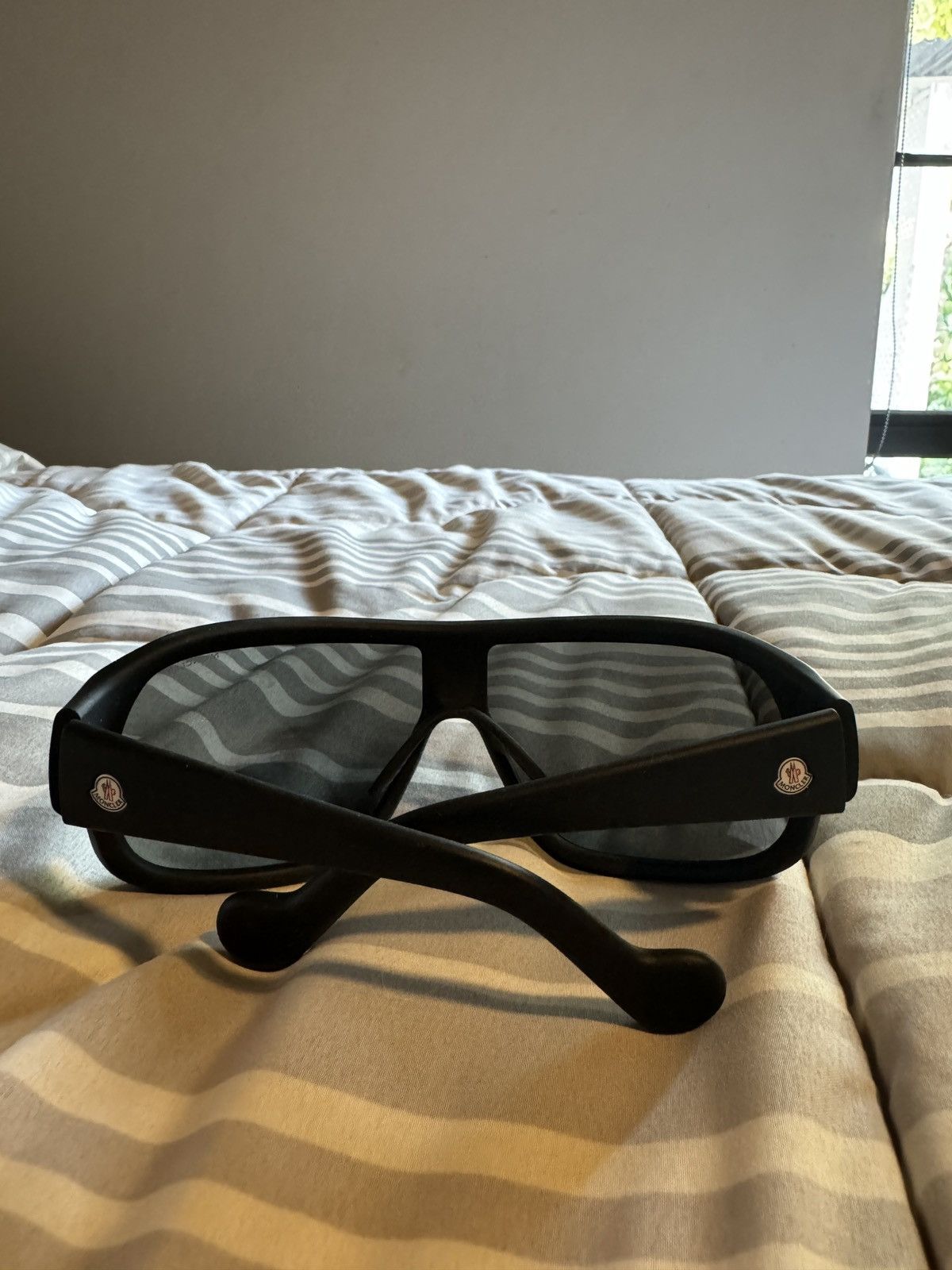 Moncler Moncler Lunettes-Wrapid Injection Plastic Aviator Sunglasses Size ONE SIZE - 2 Thumbnail