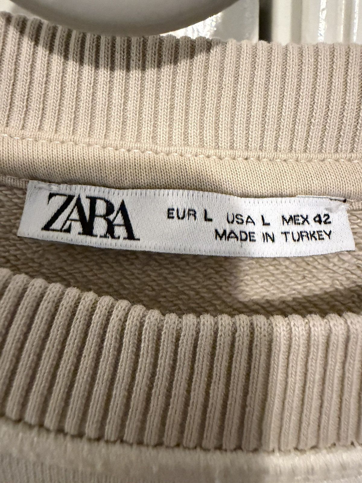 Zara Zara Two-Tone Heavy Tee Size US L / EU 52-54 / 3 - 2 Thumbnail