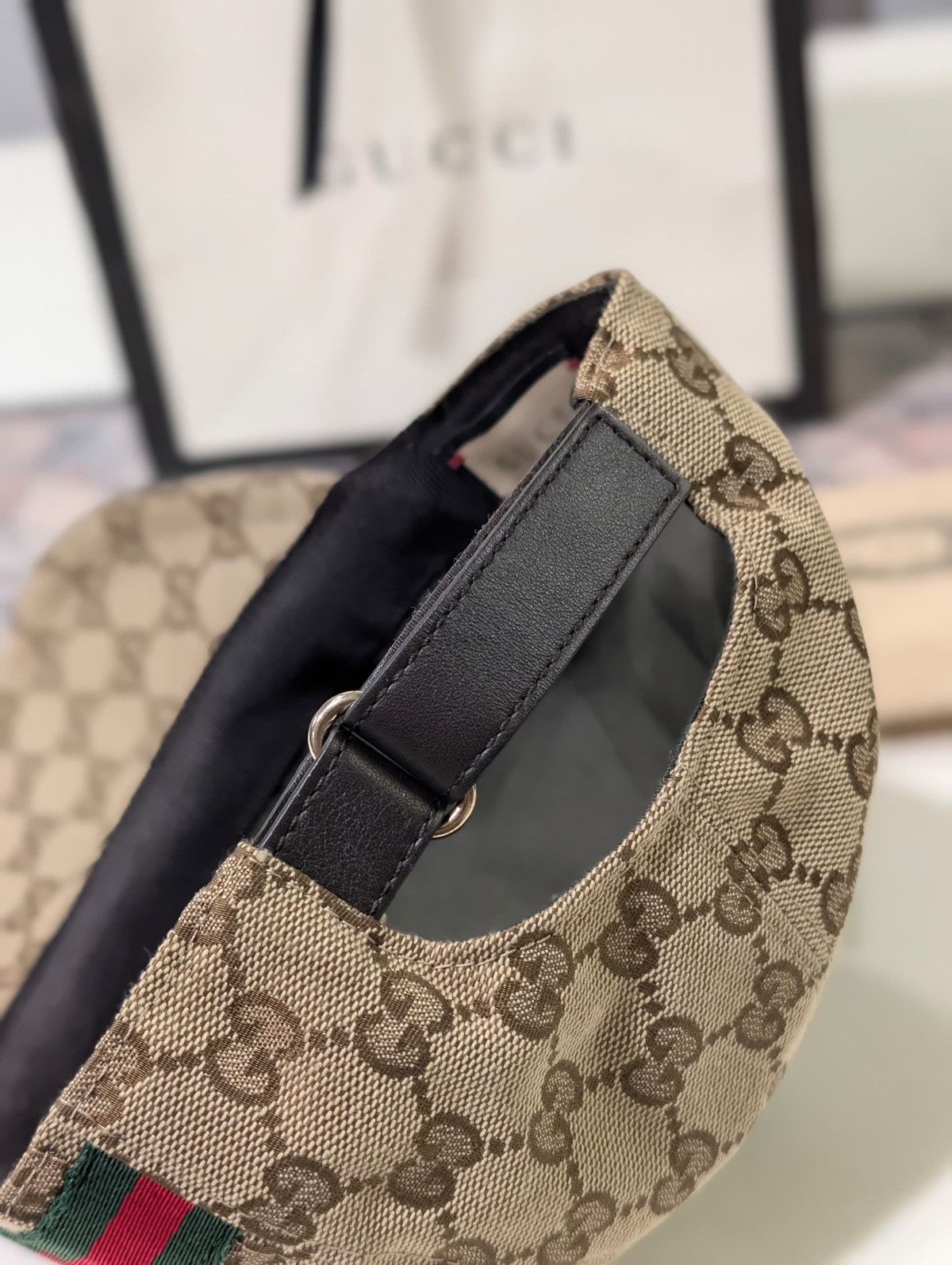 Gucci Authentic Gucci GG Canvas Baseball Cap Size ONE SIZE - 5 Thumbnail