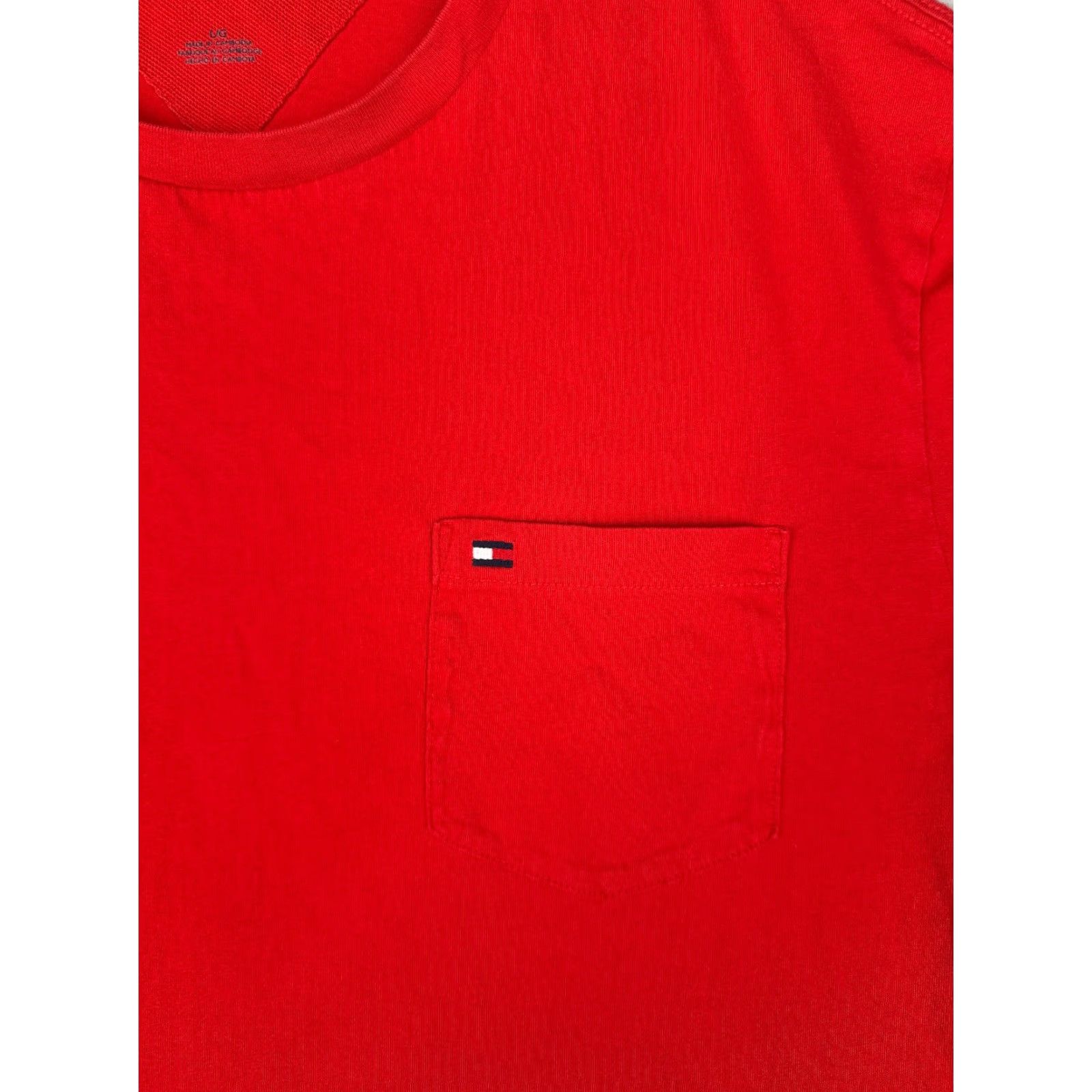 Tommy Hilfiger Tommy Hilfiger Shirt Men Adult Large Red Short Sleeve Crew Neck Pocket 100% Cotton Jersey Embroidered Size US L / EU 52-54 / 3 - 6 Thumbnail