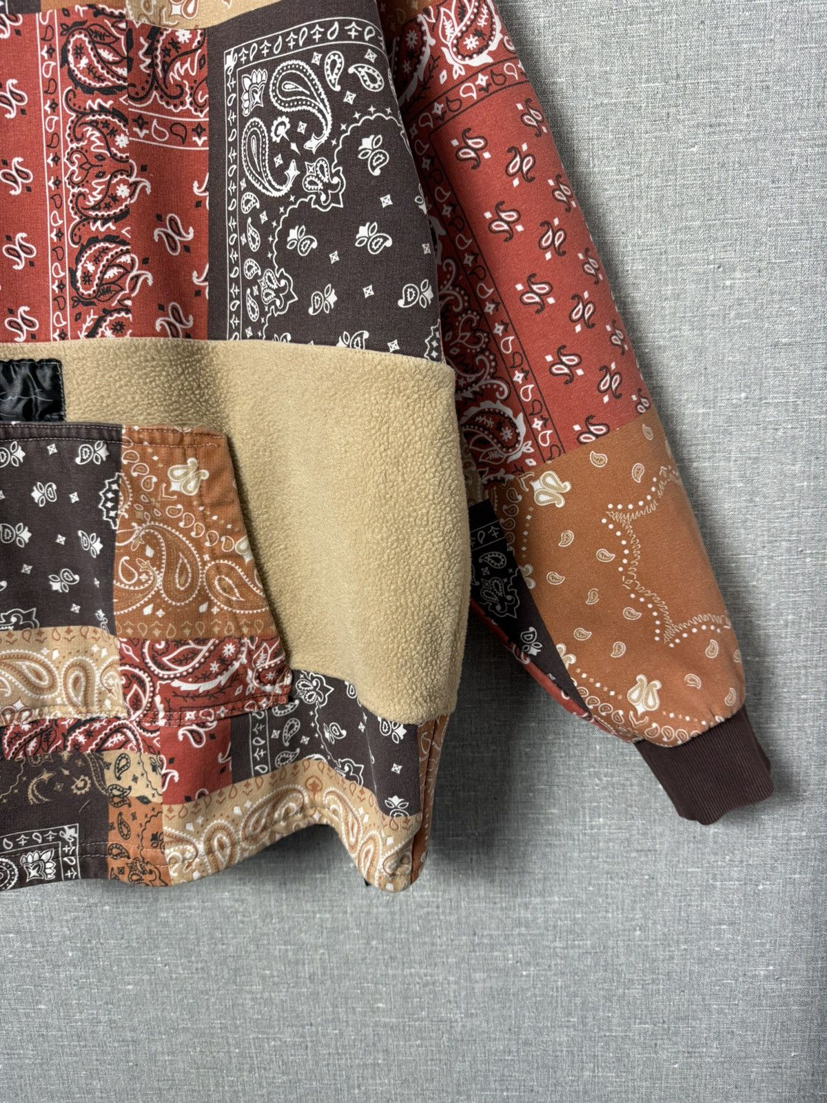 Karl Kani Karl Kani Patchwork Bandana Hoodie Center Logo Fleece Detail Size US M / EU 48-50 / 2 - 12 Thumbnail