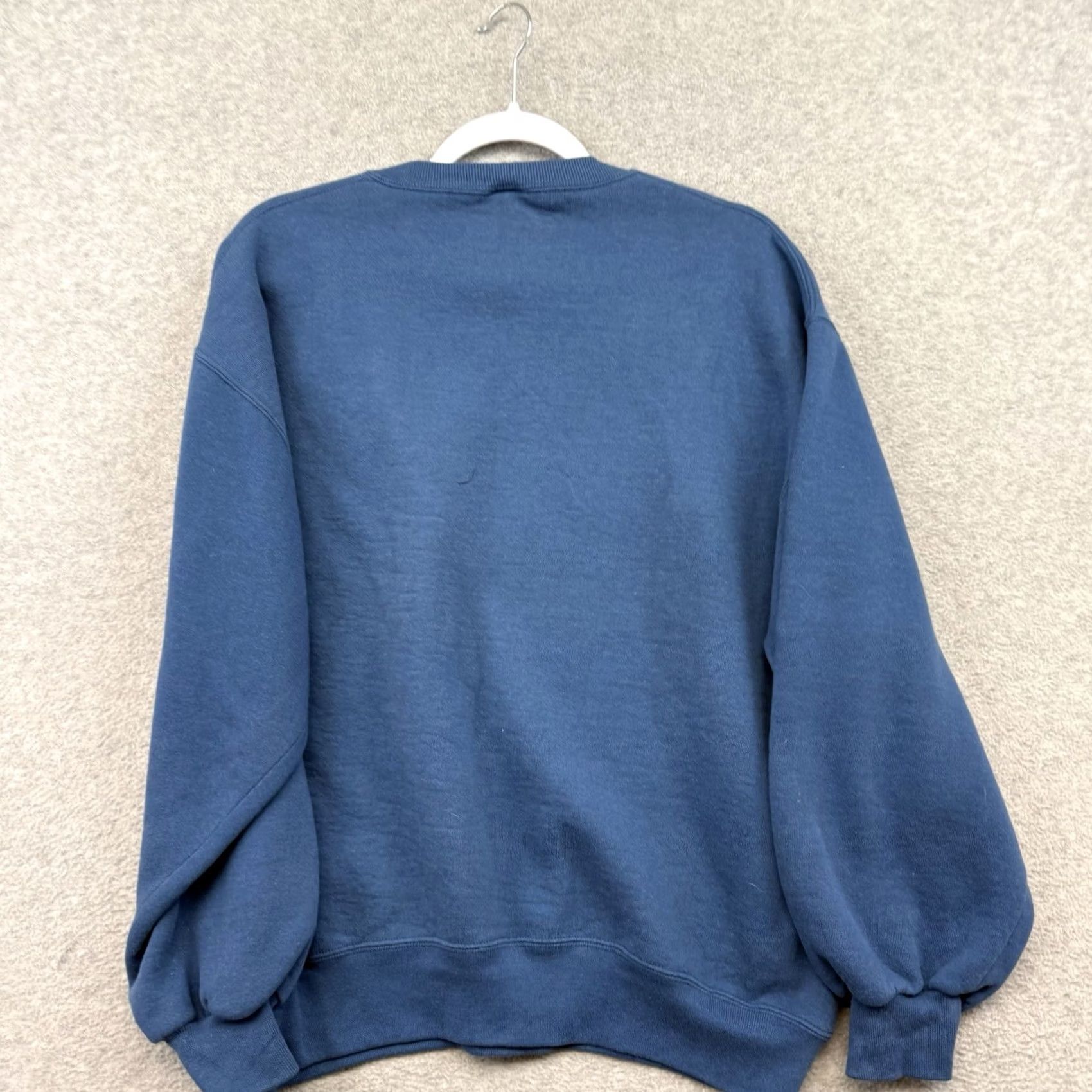 Russell Athletic VINTAGE Russell Athletic Men's Large Blue Crewneck Sweatshirt USA 90s Faded Cotton Blend Sweatshirt Pullover Crew Neck Size US L / EU 52-54 / 3 - 6 Thumbnail