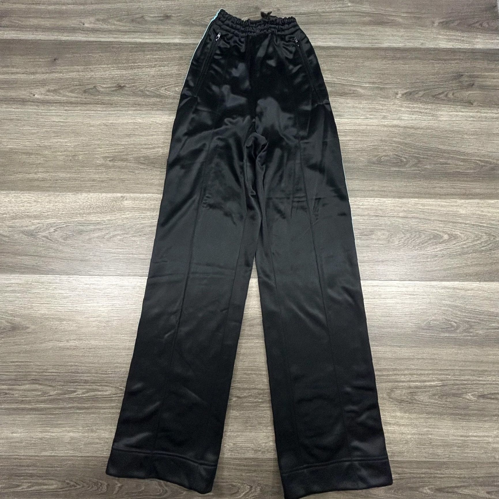 Adidas VINTAGE adidas Track Pants Womens Small Black Blue 3 Stripe USA 70s Keyrolan Wide-Leg Pockets Zip Pocket Elastic Waist Size 28" / US 6 / IT 42 - 3 Thumbnail