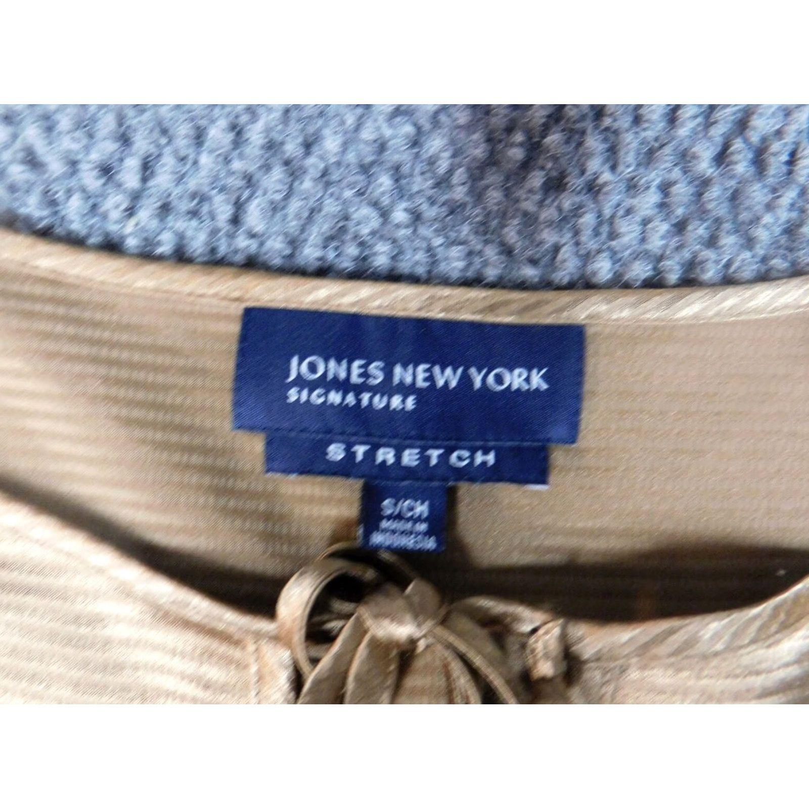 Jones New York Jones New York Blouse Top S Womens Gold Polyester Crew Neck Stretch Cap Sleeve Pullover Casual Size S / US 4 / IT 40 - 4 Thumbnail