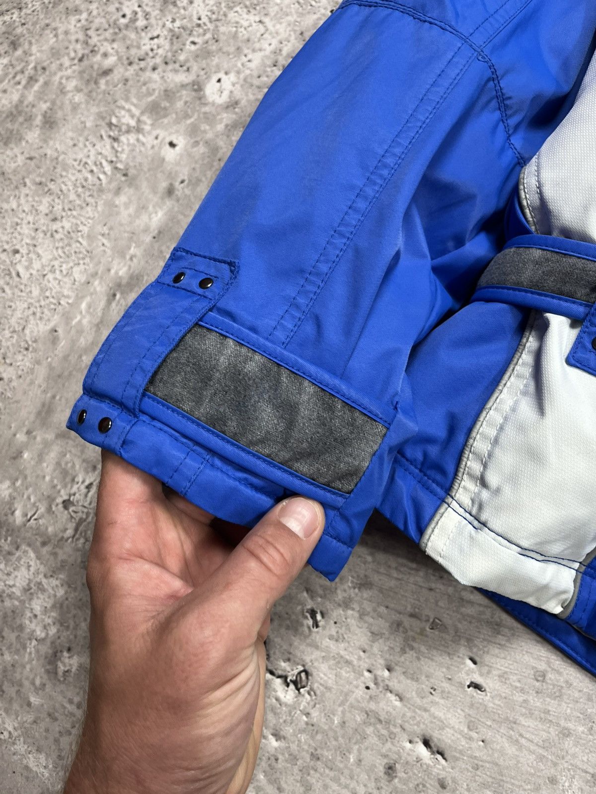 Sportalm Kitzbuhel Sportalm Blue White Ski Jacket M with Belt and Faux Fur Hood Size M / US 6-8 / IT 42-44 - 9 Thumbnail