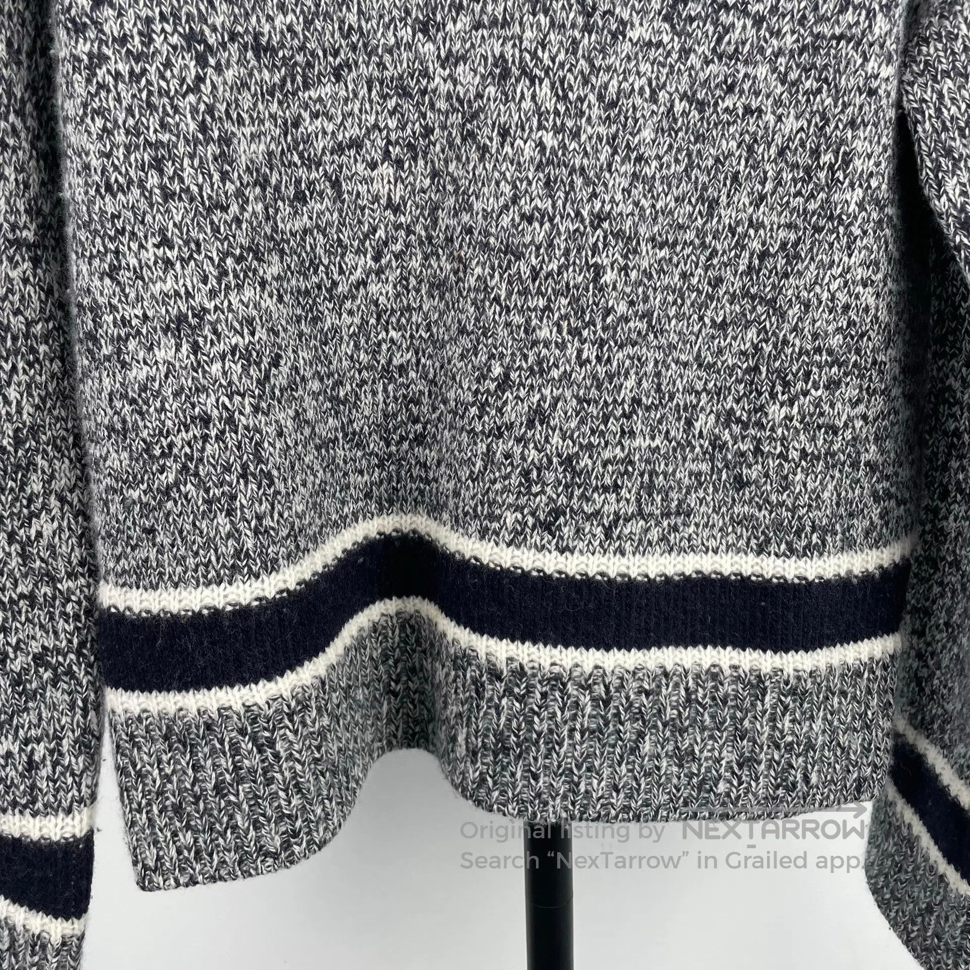Dior Dior Academy style gray knitted V-neck cashmere sweater| Size XS / US 0-2 / IT 36-38 - 9 Thumbnail