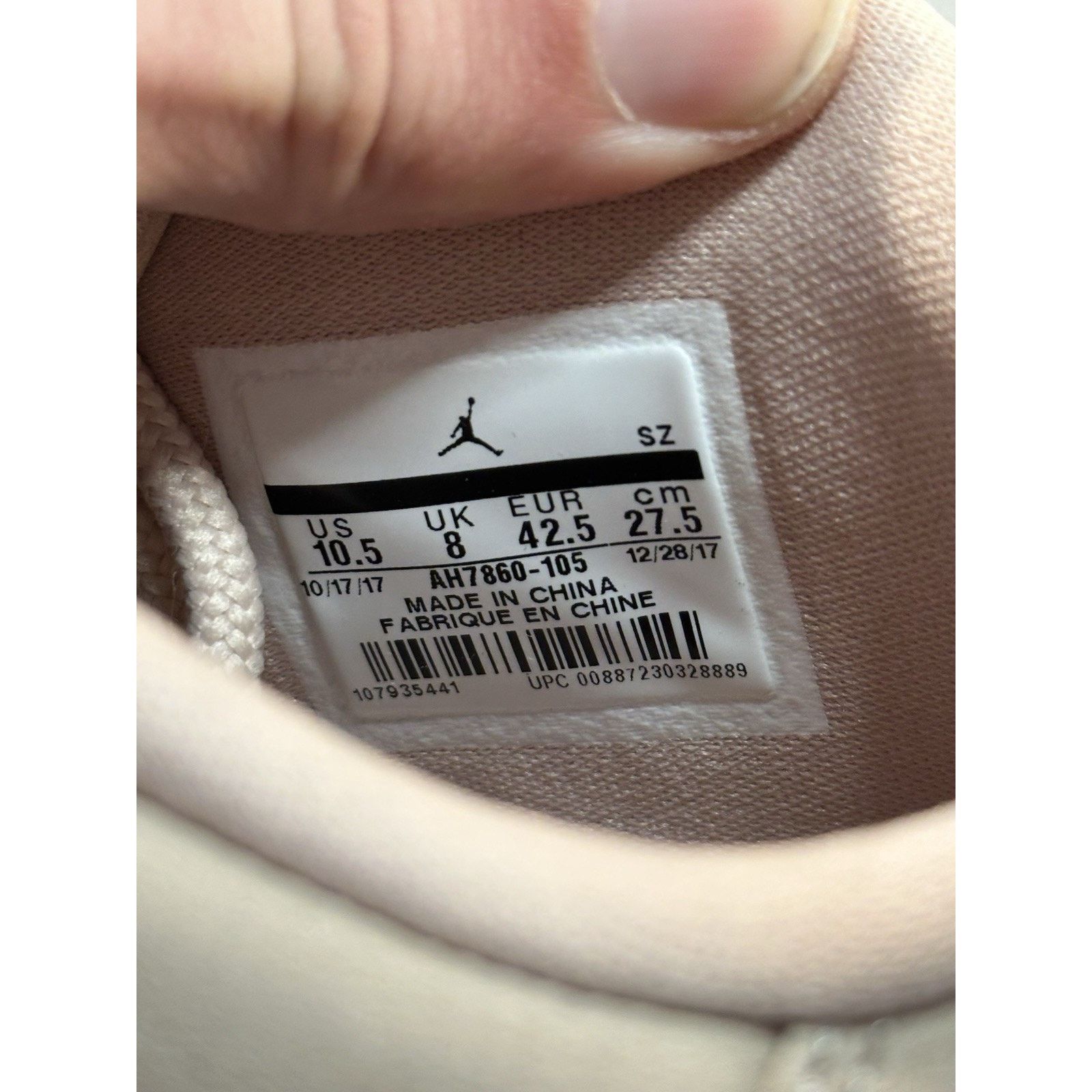Jordan Brand Air Jordan 11 Retro Low Rose Gold W - Size 10.5w/9m Size US 10.5 / IT 40.5 - 7 Thumbnail
