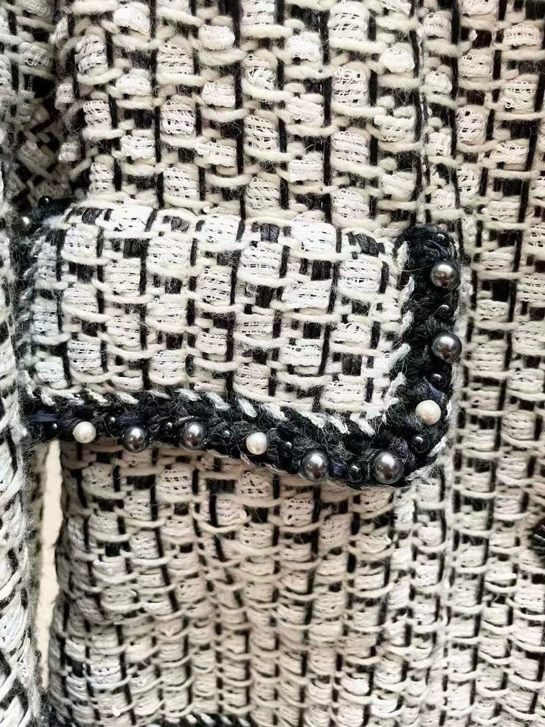 Chanel Chanel Hand workshop series heavy industry black and white Size XS / US 0-2 / IT 36-38 - 5 Thumbnail