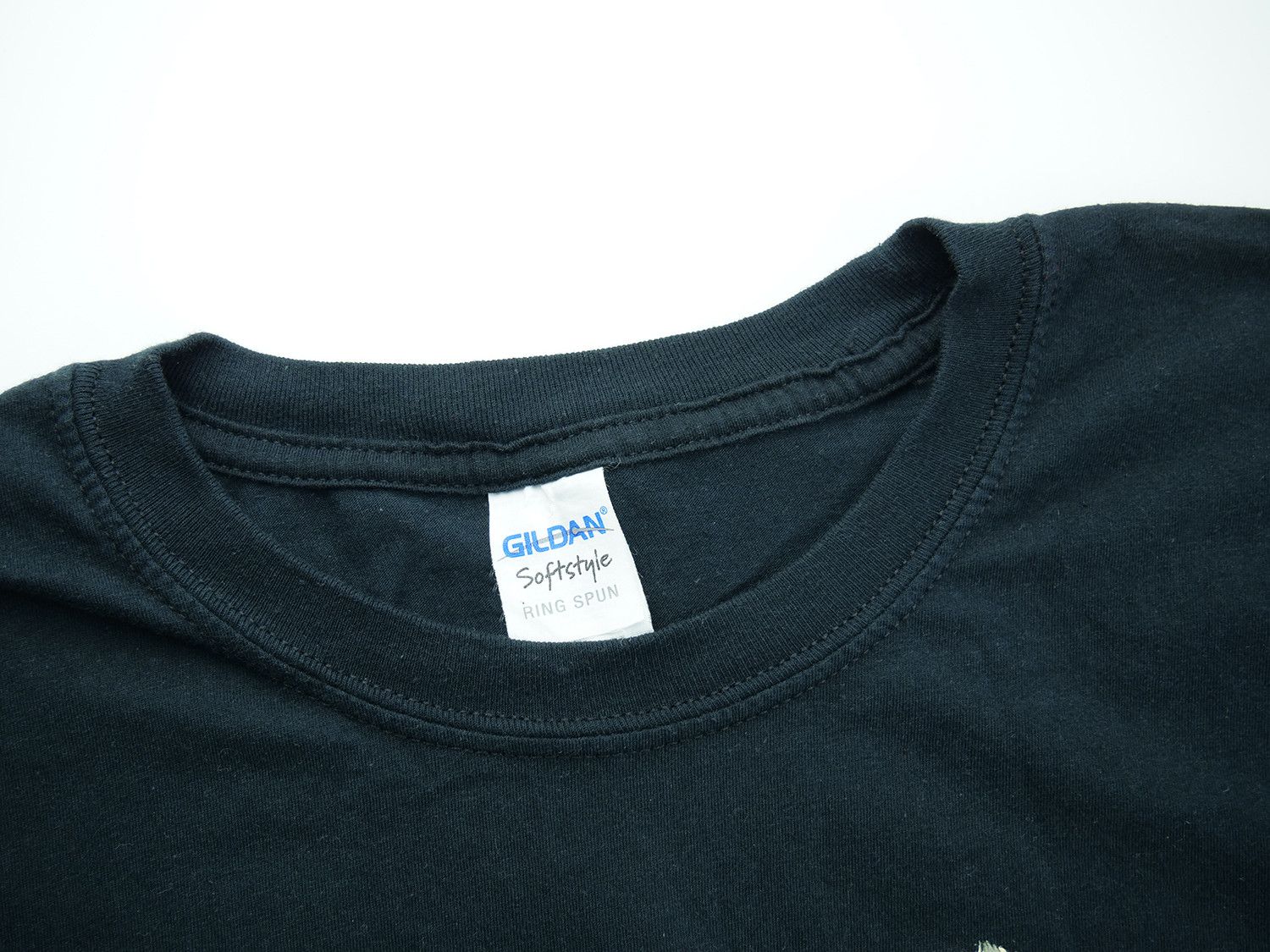 Vintage Men in Pub t-shirt Size US XL / EU 56 / 4 - 2 Thumbnail