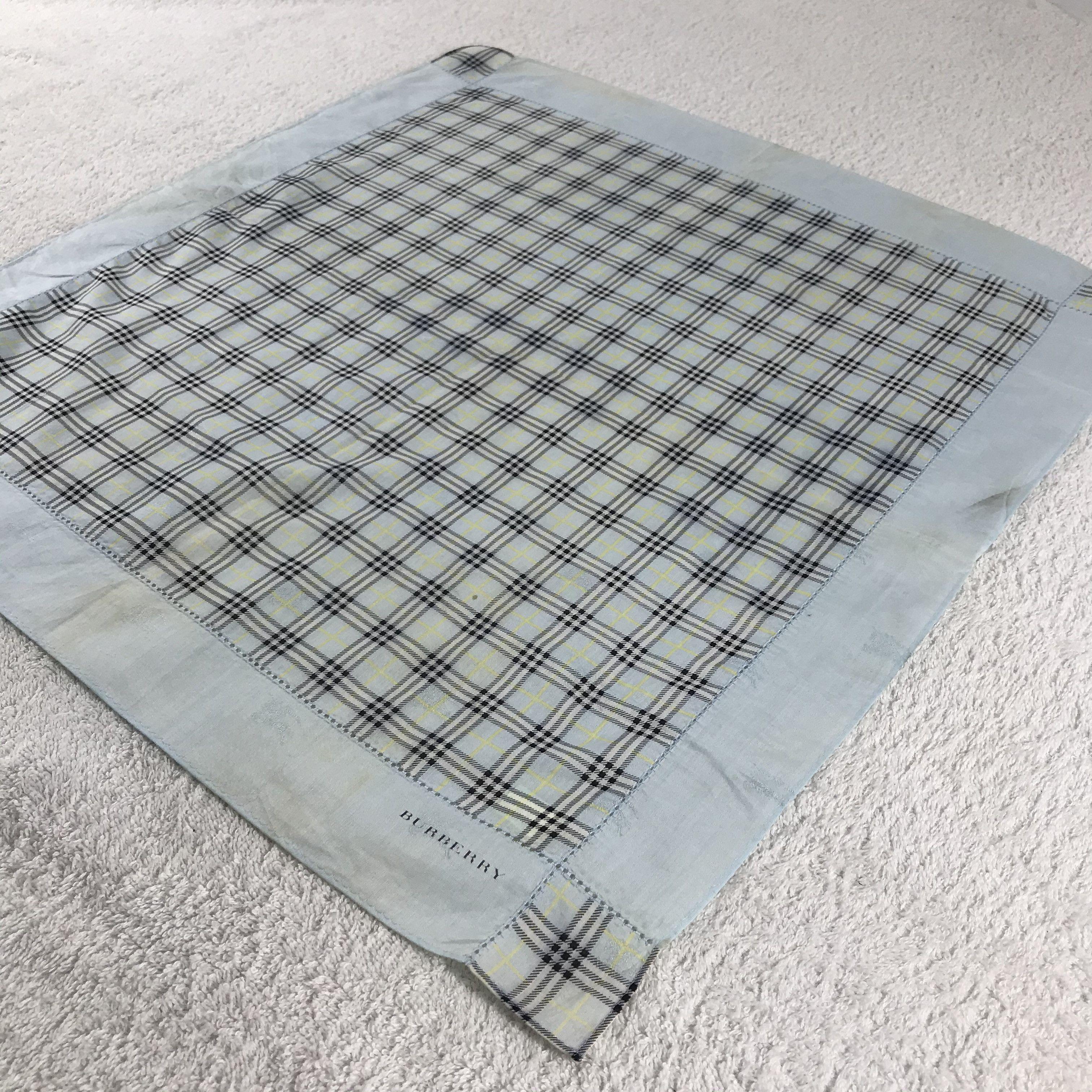 Burberry × Vintage Burberry Bandana / Handkerchief / Neckerchief - S286 Size ONE SIZE - 2 Thumbnail