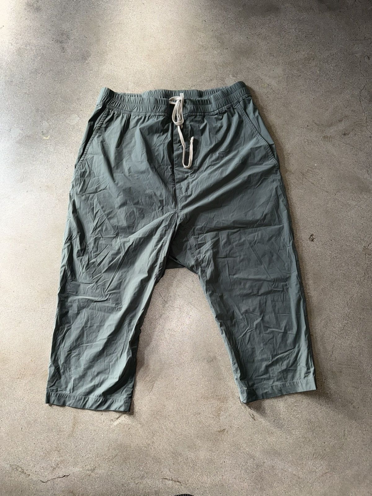 Rick Owens Rick Owens green nylon joggers Size US 33 - 1 Thumbnail