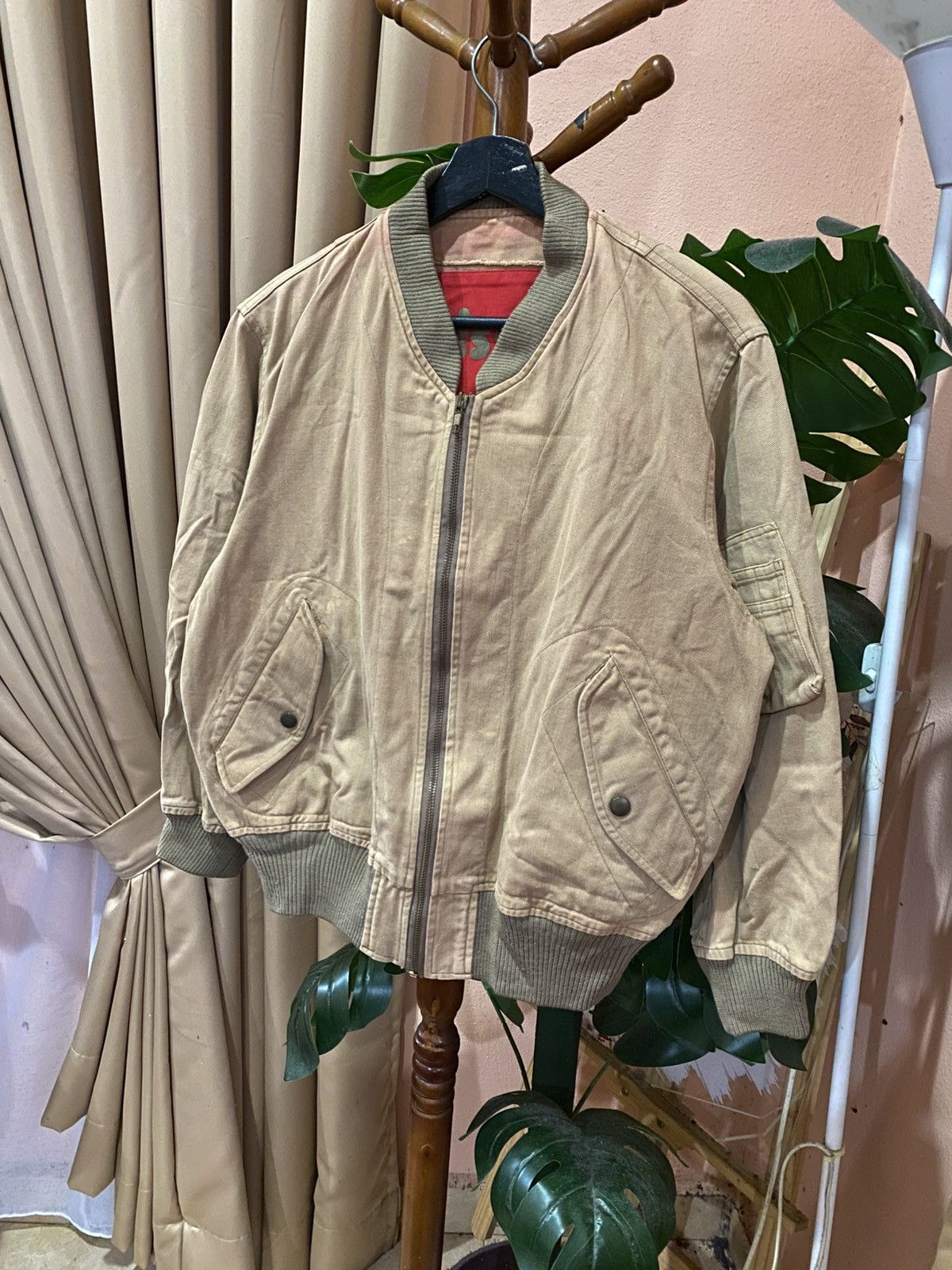 Japanese Brand Vintage “Croissant” Graphic Bomber Jacket Beige/Khaki Casual Size US M / EU 48-50 / 2 - 4 Thumbnail