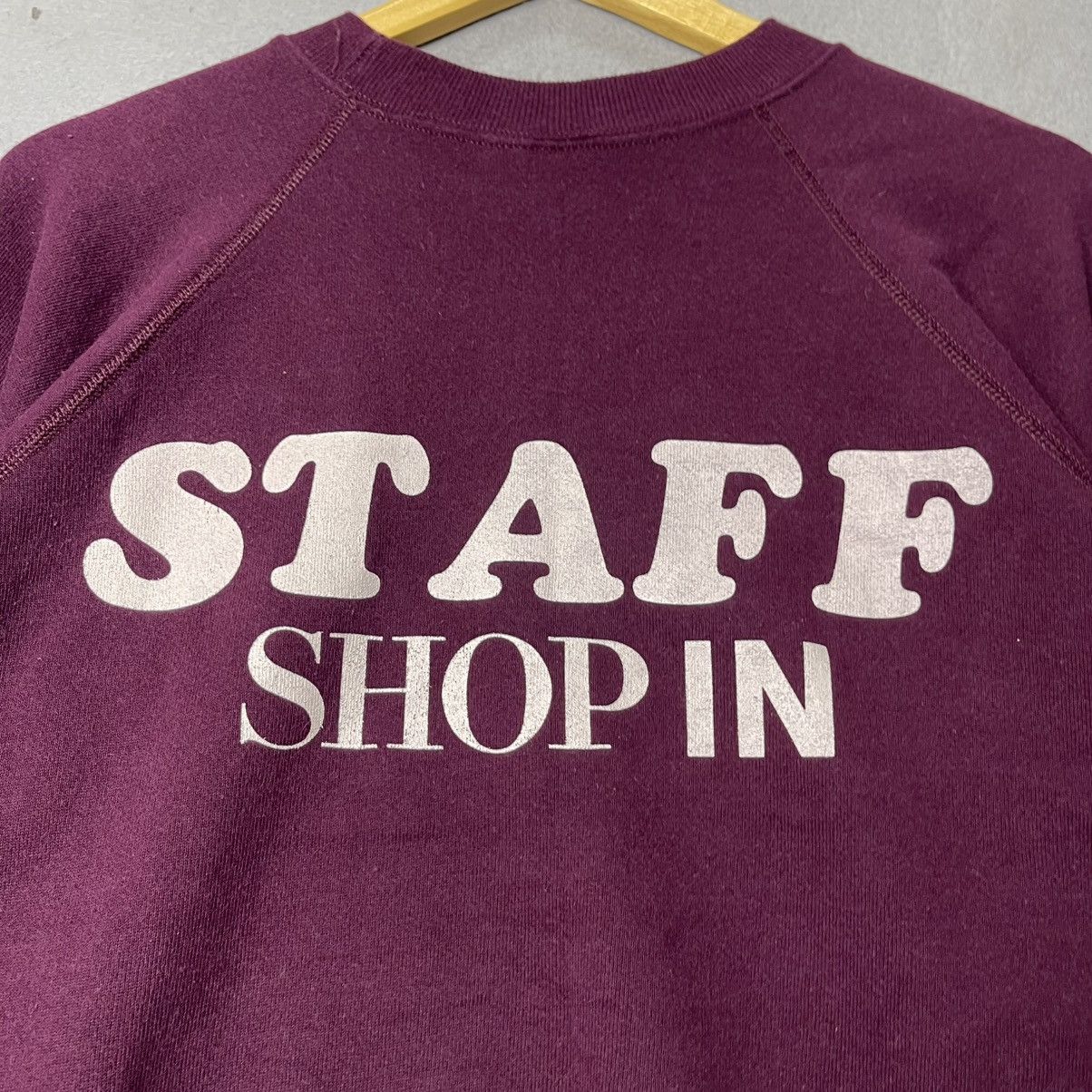 Hanes Vintage 80s Hanes “STAFF SHOP IN” Crewneck USA Size US L / EU 52-54 / 3 - 2 Thumbnail