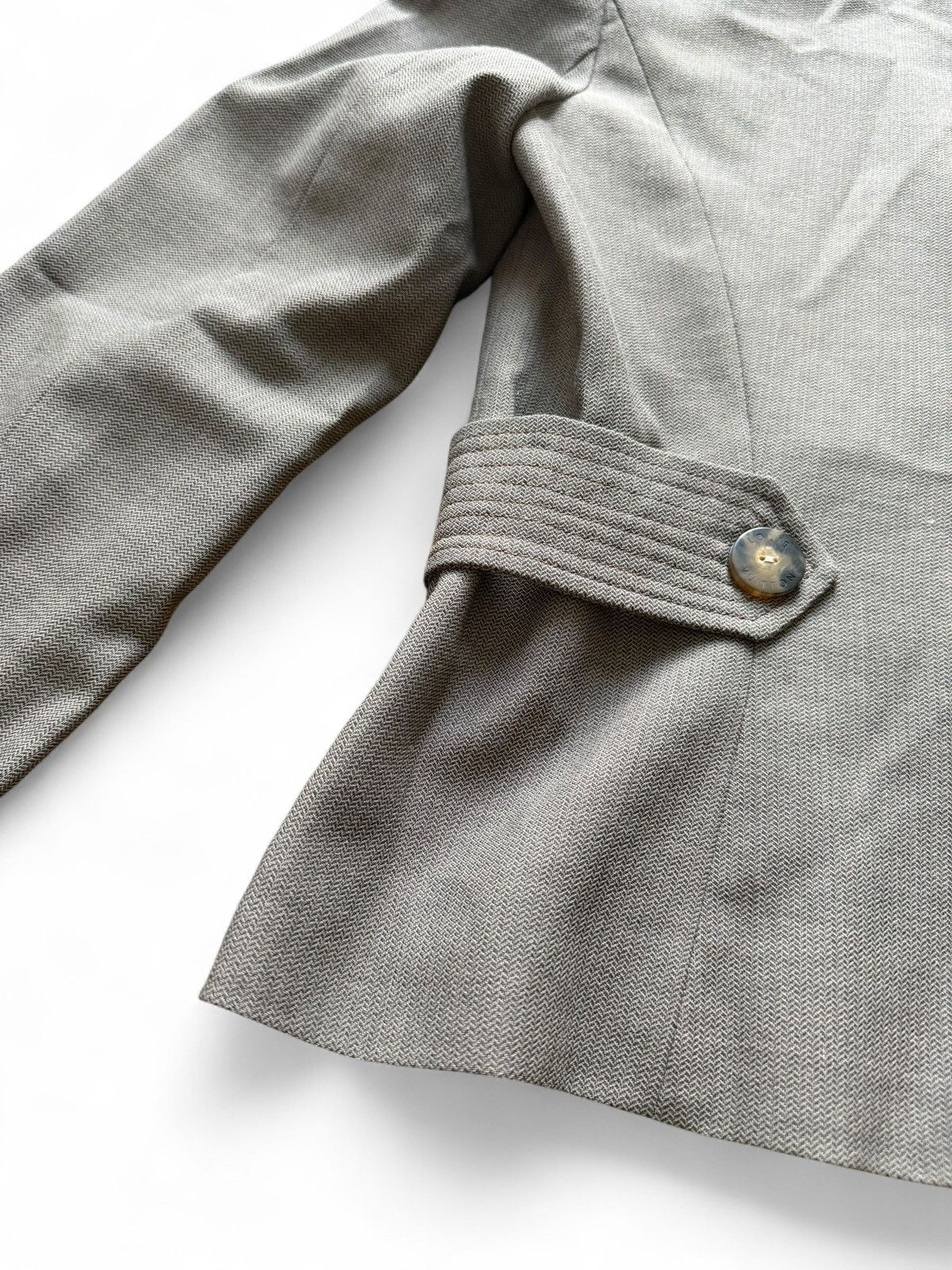 Louis Vuitton LV Staff Uniforme Line Exclusive Blazer XS Size XS / US 0-2 / IT 36-38 - 6 Thumbnail