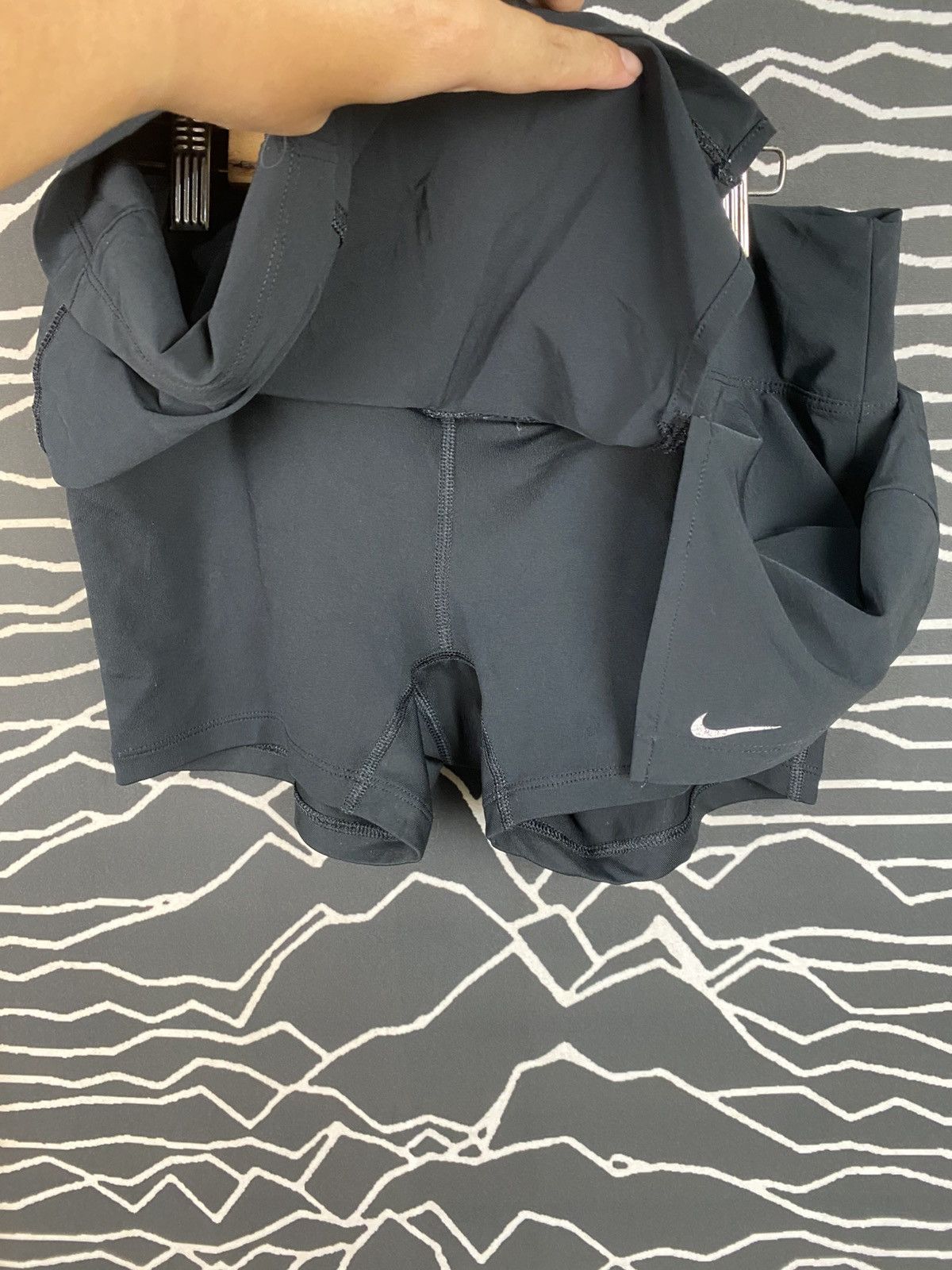 Nike Nike Court Dri-Fit Tennis Skirt Black (Minor Seam Rip) Size 30" / US 8 / IT 44 - 7 Thumbnail