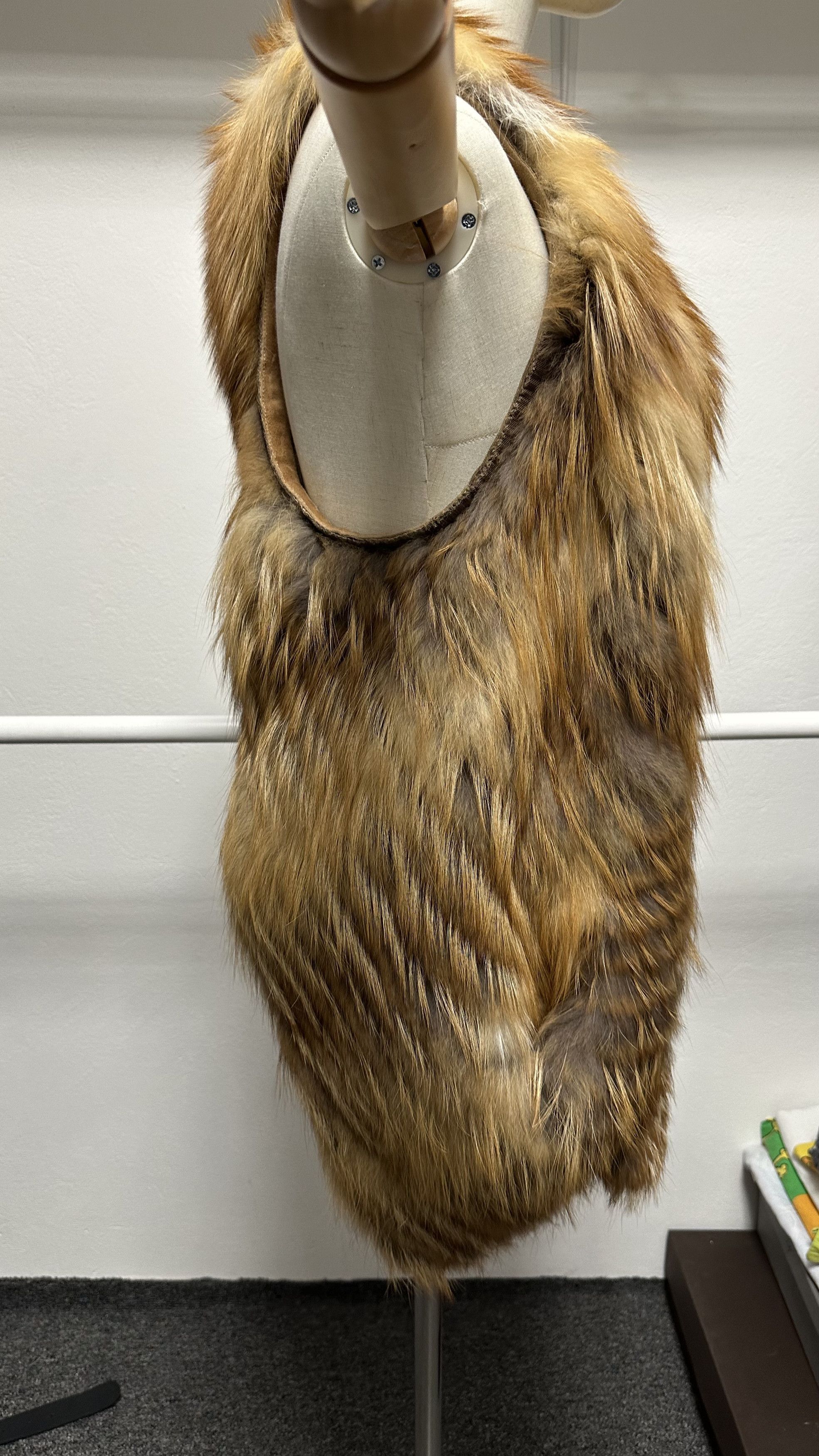 Roberto Cavalli Roberto Cavalli Women's Alopex Lagopus Fur Vest Size 40 Size S / US 4 / IT 40 - 13 Thumbnail