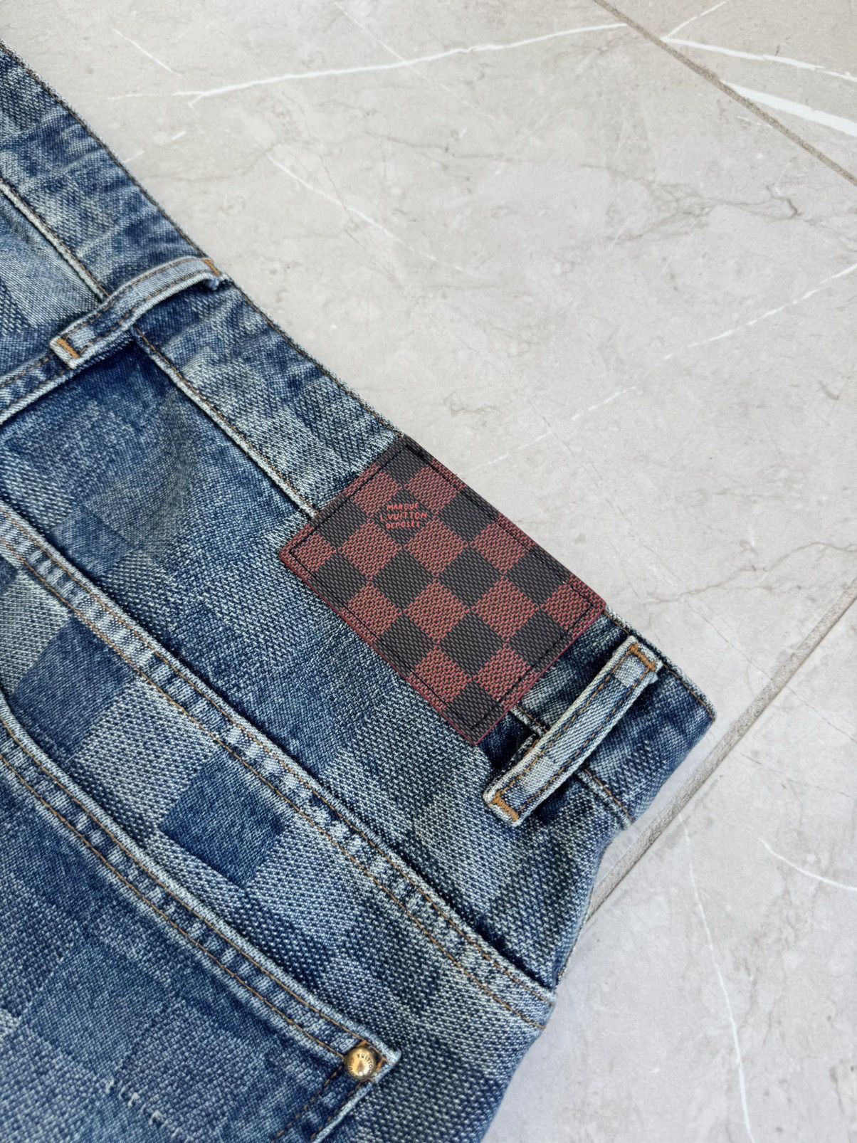 Louis Vuitton BLUE LV DAMOFLAGE SKATER JEANS Size US 30 / EU 46 - 6 Thumbnail