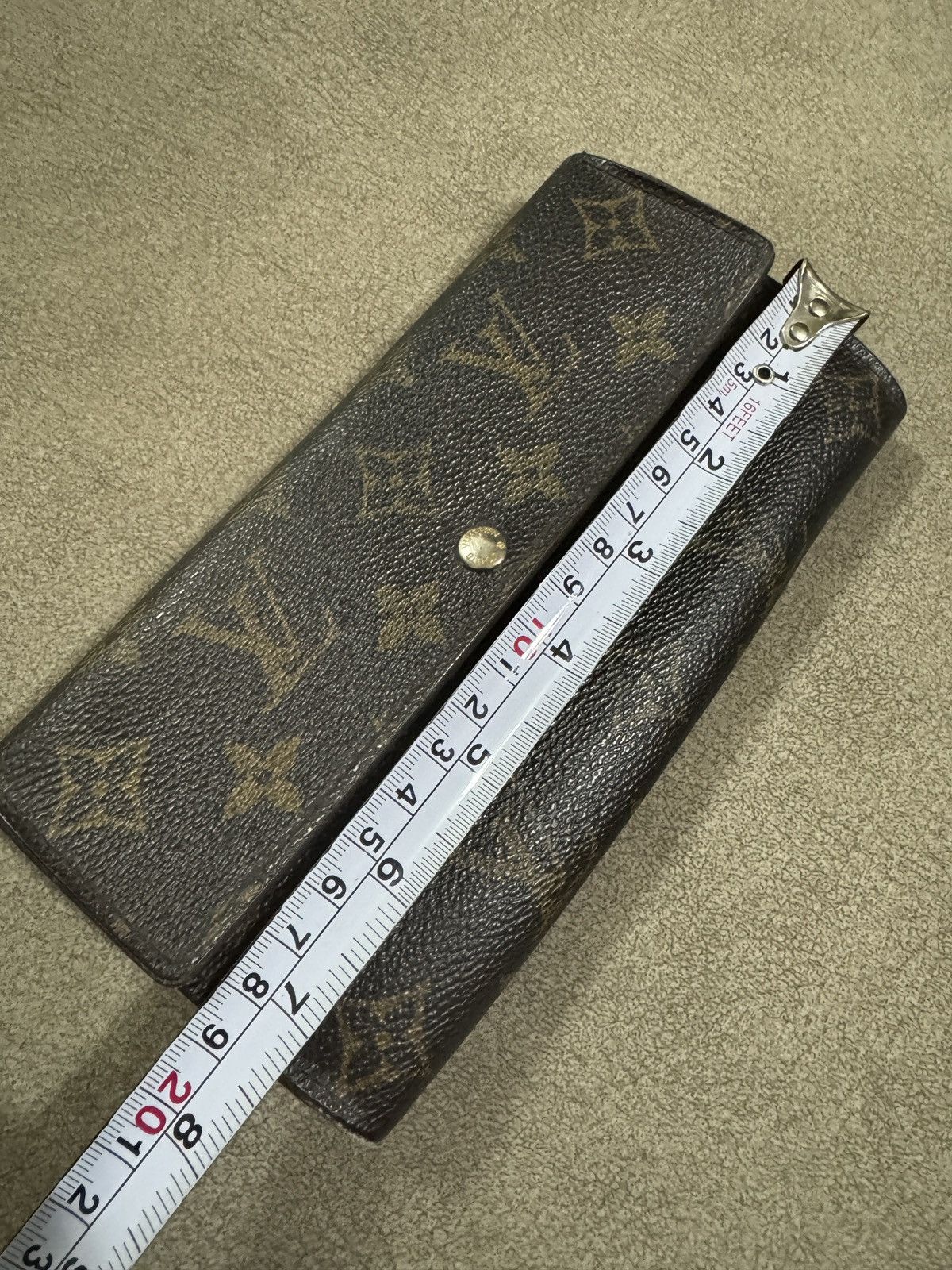 Louis Vuitton LOUIS VUITTON LONG WALLET Size ONE SIZE - 9 Thumbnail