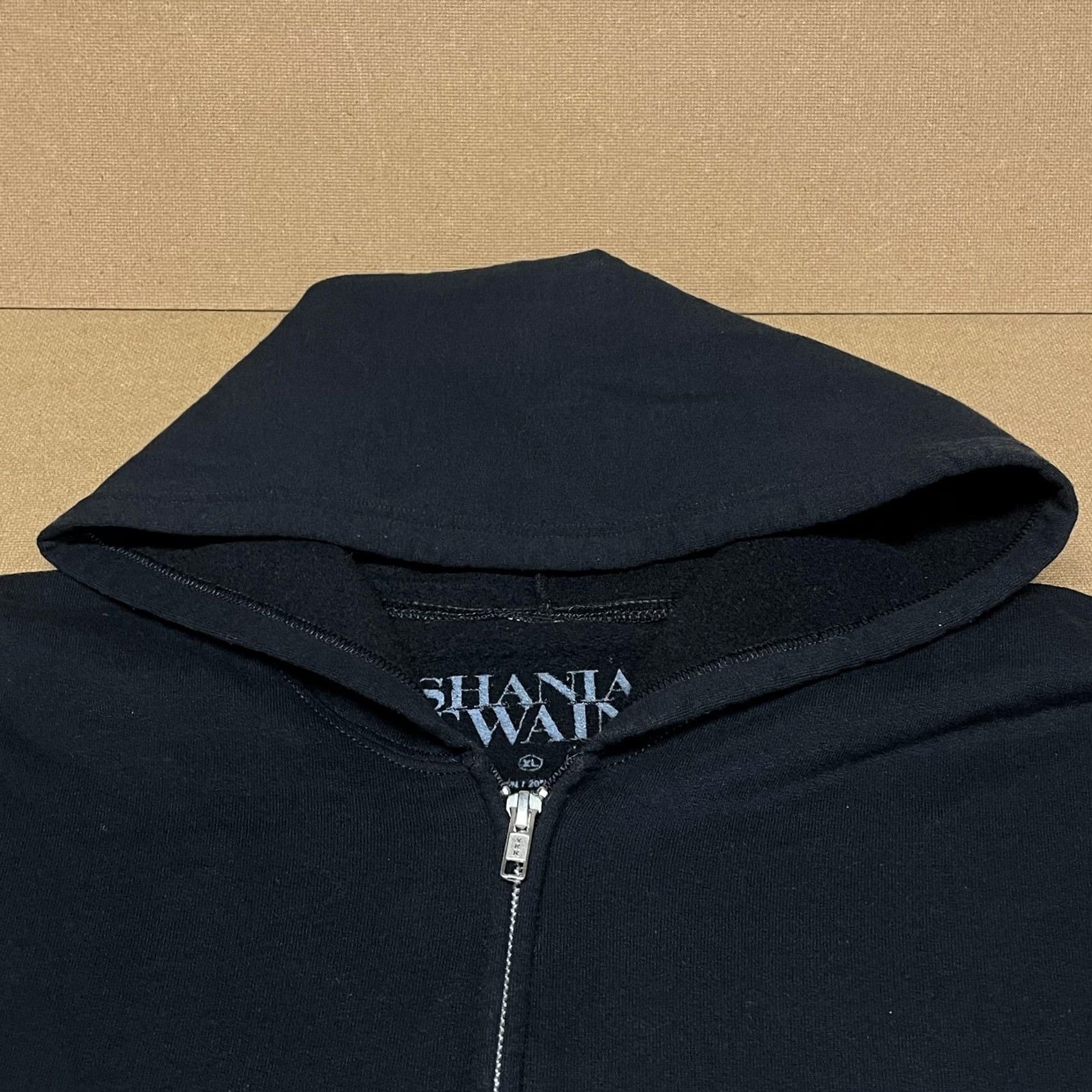 Vintage Shania Twain Hoodie Mens XL Black Queen of Me Tour 2023 Full Zip Sweatshirt Size US XL / EU 56 / 4 - 4 Thumbnail