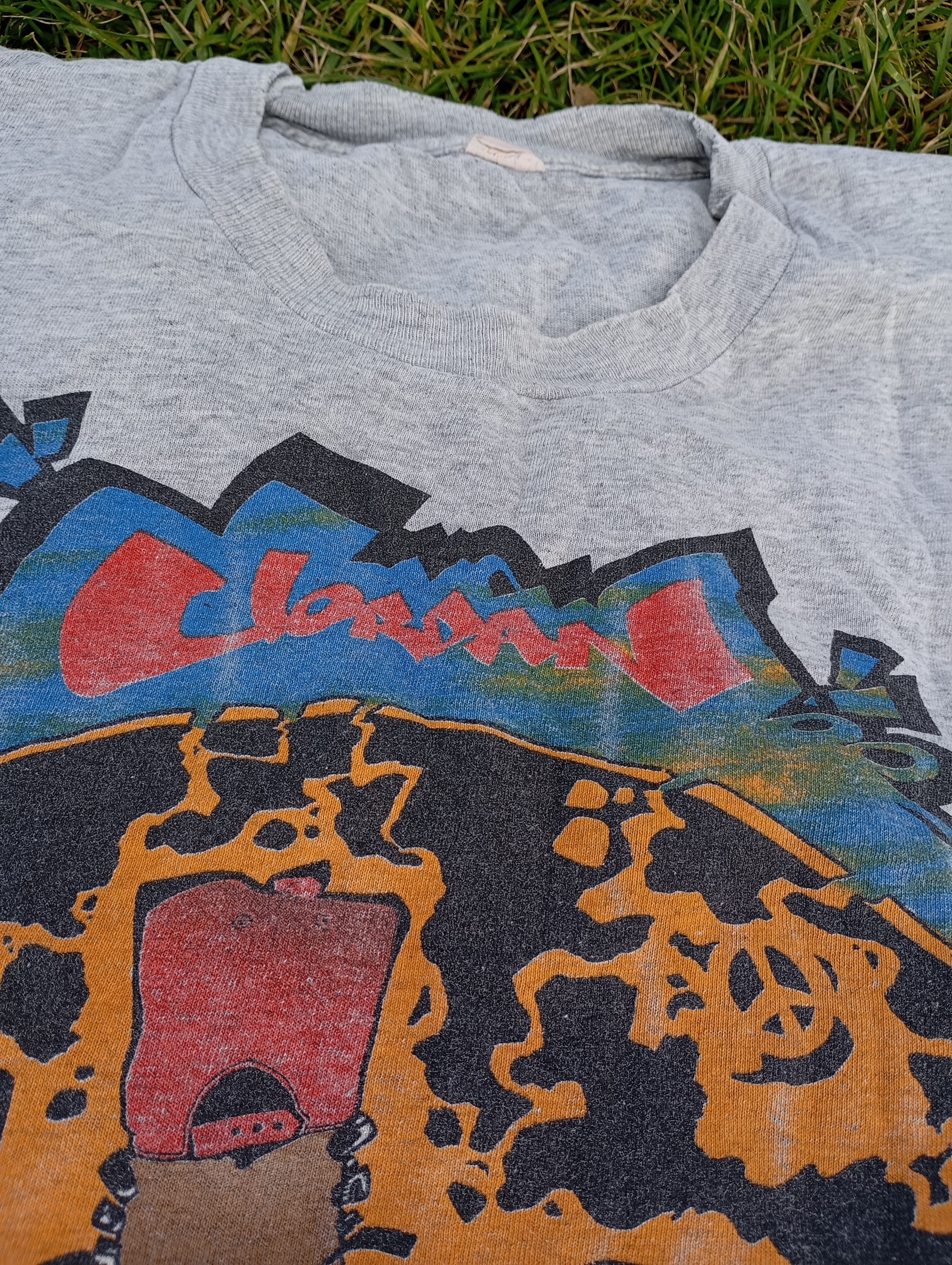 Vintage Vintage 90s Jordan 23 Empire Secretive Art T-shirt Size US L / EU 52-54 / 3 - 4 Thumbnail
