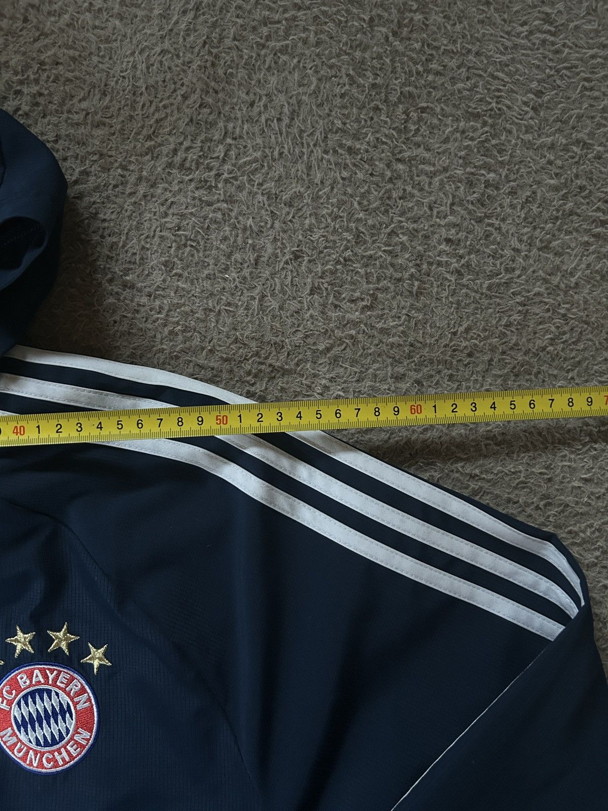 Adidas ⚽ Adidas x FC Bayern München Presentation Jacket • Size M Size US M / EU 48-50 / 2 - 6 Thumbnail
