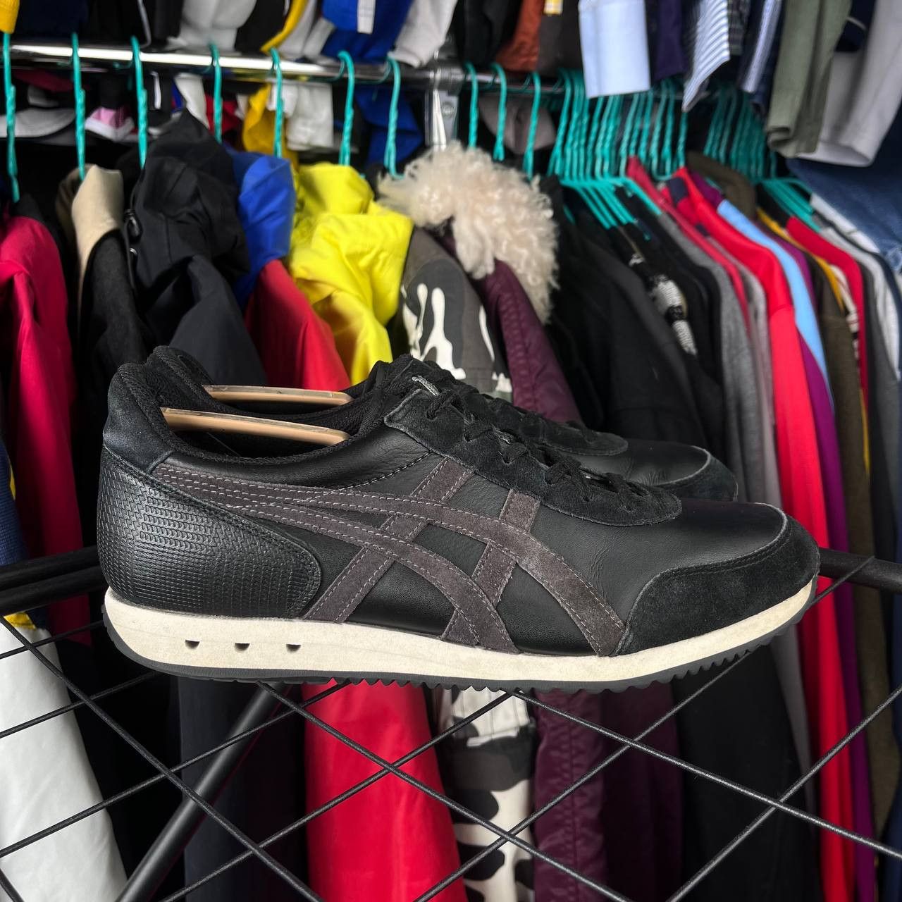 Asics Asics Onitsuka Tiger New York Black Leather/Suede Sneakers Size US 10 / EU 43 - 1 Thumbnail