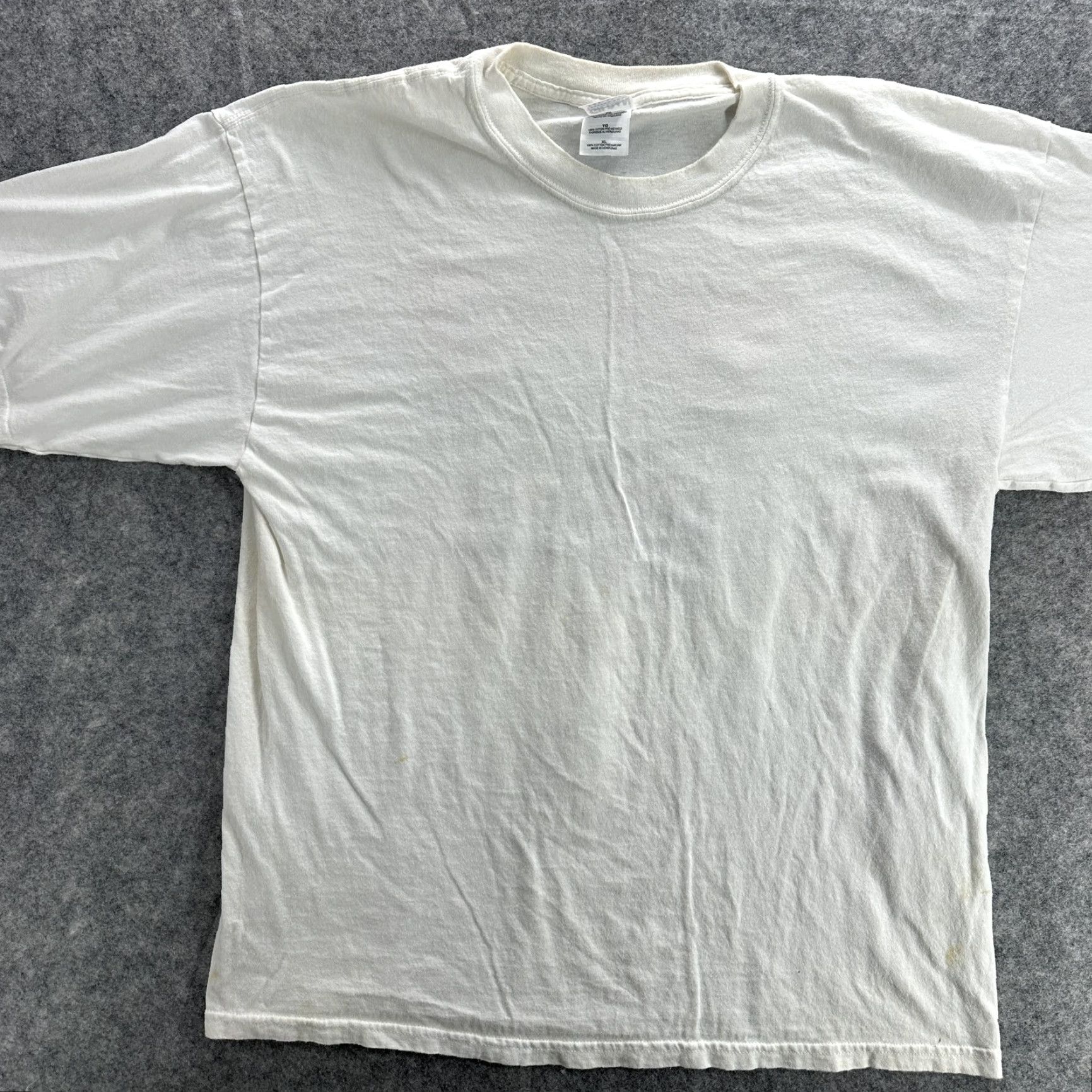 Gildan VINTAGE Jim Beam Shirt Mens XL White Road to the Rackhouse Tour 2002 Distressed Tee Size US XL / EU 56 / 4 - 2 Thumbnail