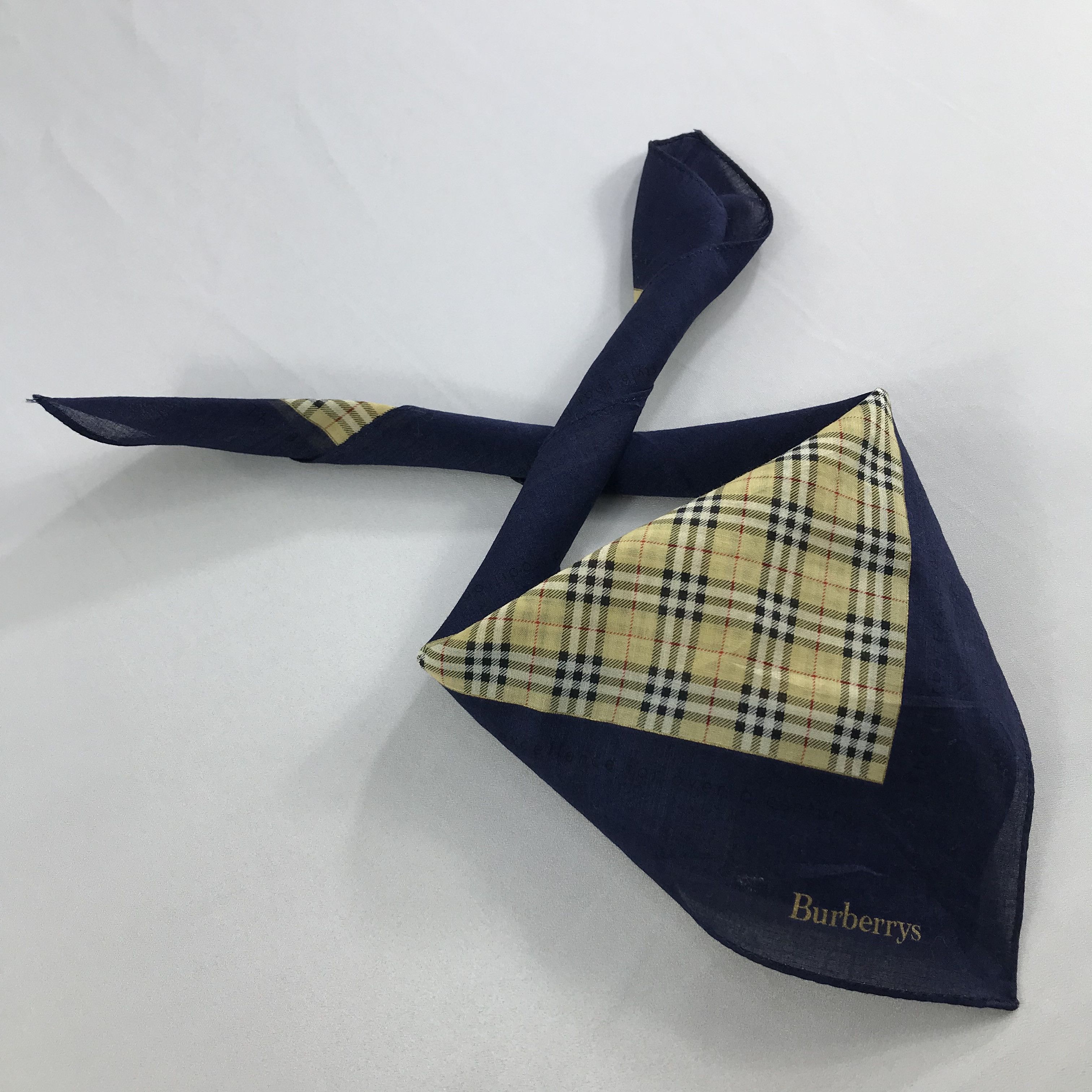 Burberry × Vintage Burberry Bandana / Handkerchief / Neckerchief - S2627 Size ONE SIZE - 4 Thumbnail
