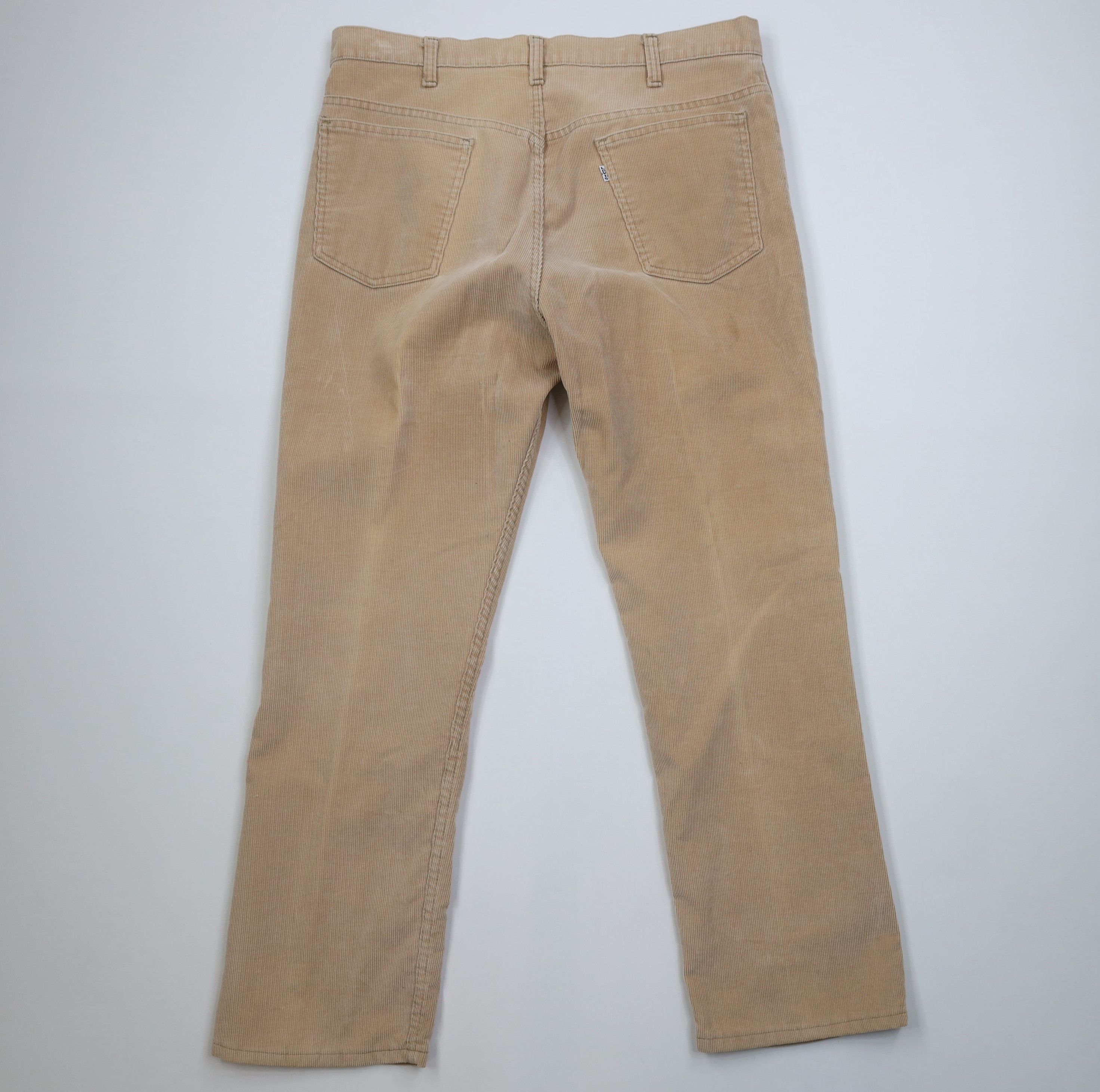 Levi's Vintage 80s Levis Straight Leg Corduroy Chino Pants USA Size US 38 / EU 54 - 11 Thumbnail