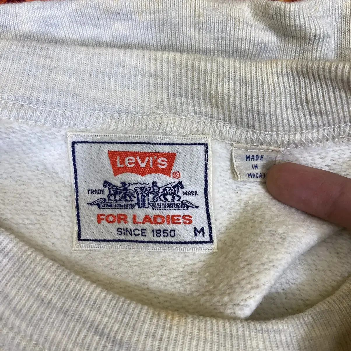 Levi's Vintage 90’ LEVI’S FOR LADIES Printer Logo Sweatshirt Size M / US 6-8 / IT 42-44 - 2 Thumbnail