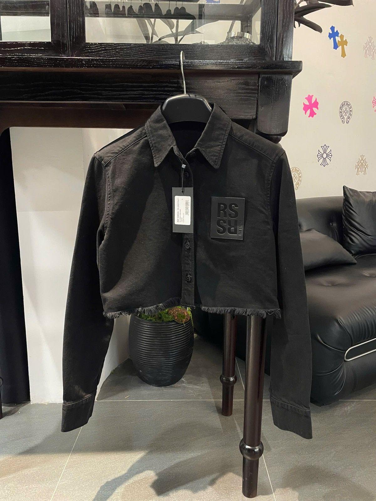 Raf Simons Women's Cropped Denim Shirt in Black
