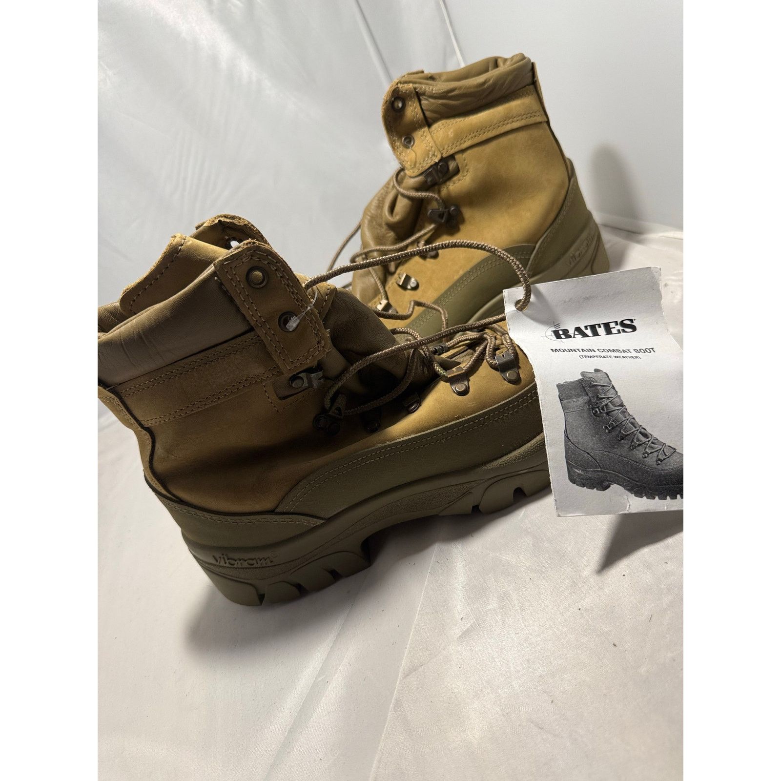 American Edition BATES Combat Boots Hiker Brown VIBRAM Sole Size 8.5 W Size US 8.5 / EU 41-42 - 2 Thumbnail