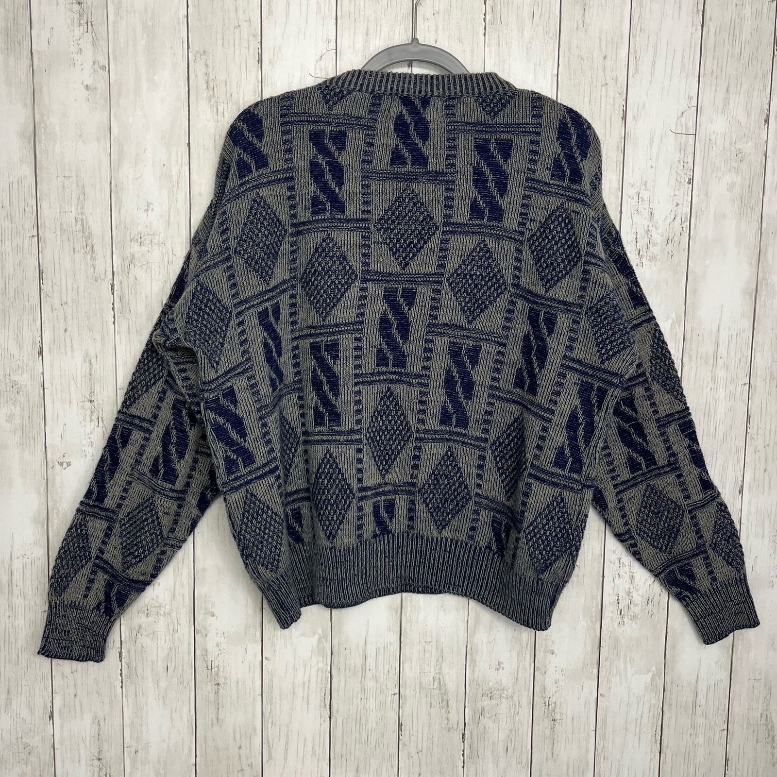 Other Vintage Chapel Hill Gray Blue Long Sleeve Geometric Sweater Size US XL / EU 56 / 4 - 2 Thumbnail