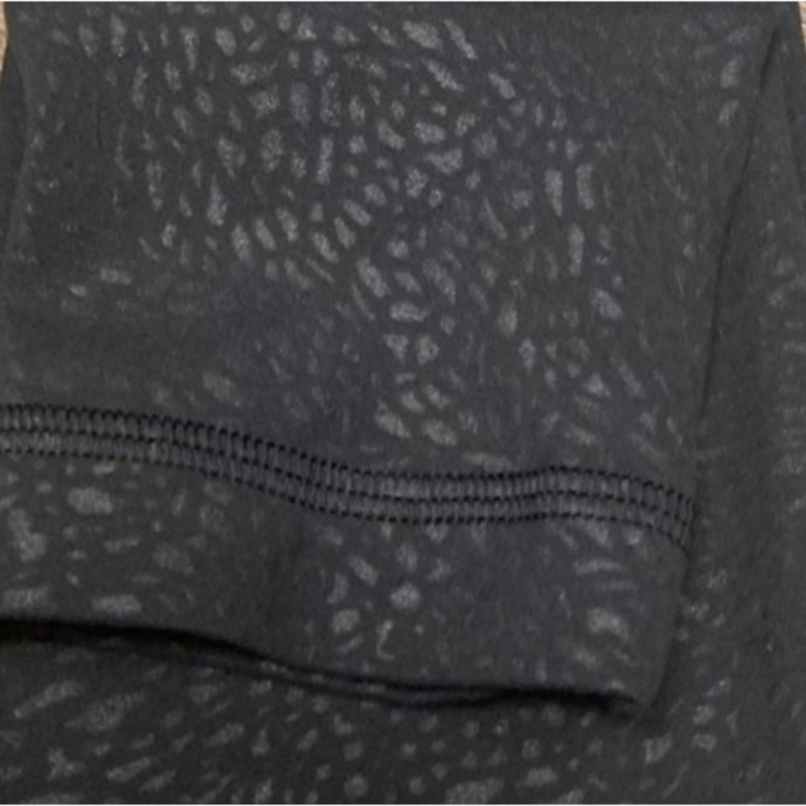 Lululemon Lululemon Align Pant 28" Polar Shift Emboss Black 6 RARE Size 28" / US 6 / IT 42 - 14 Thumbnail