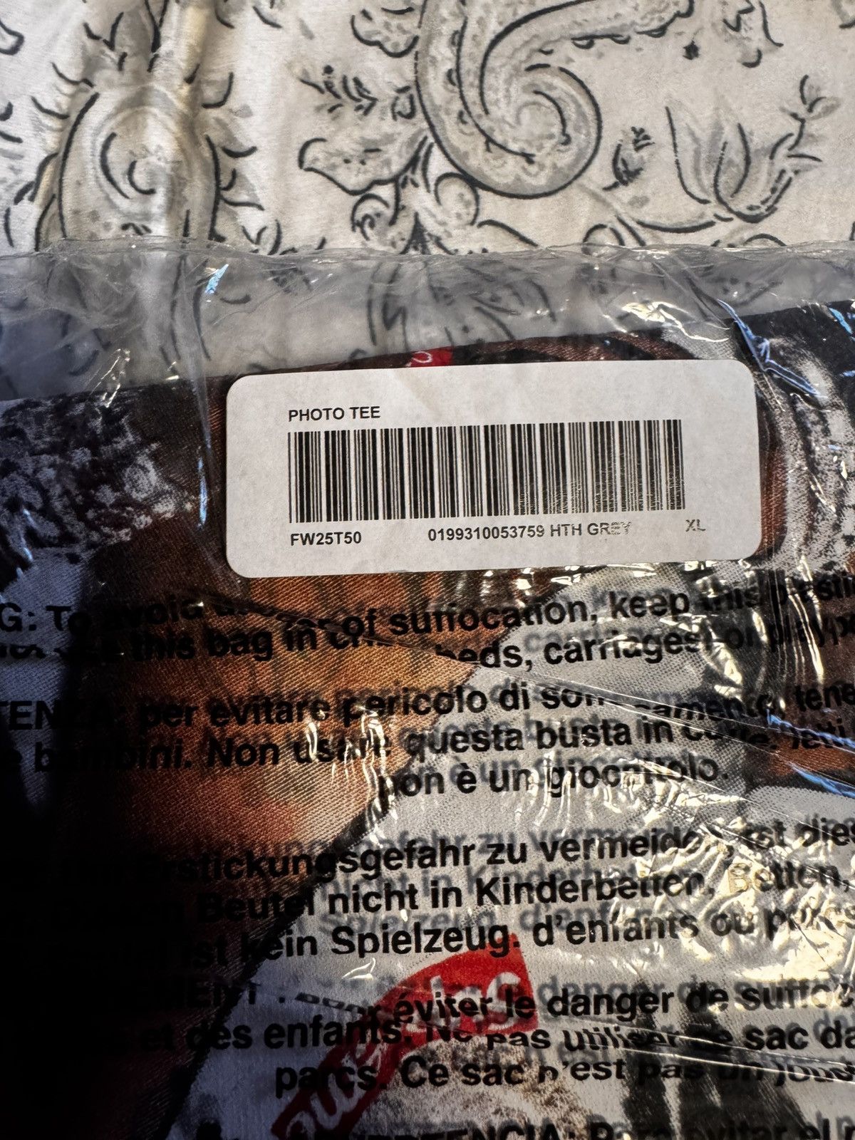 Supreme Supreme FW25 Playboi Carti Tee Size XL Grey Size US XL / EU 56 / 4 - 3 Thumbnail