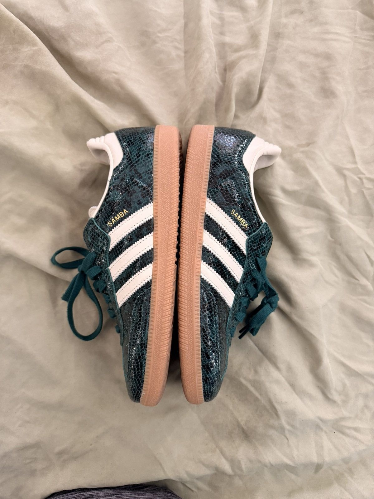 Adidas Adidas “UNISEX” Green Embossed Snakeskin Leather Sneakers Size US 10 / IT 40 - 2 Thumbnail