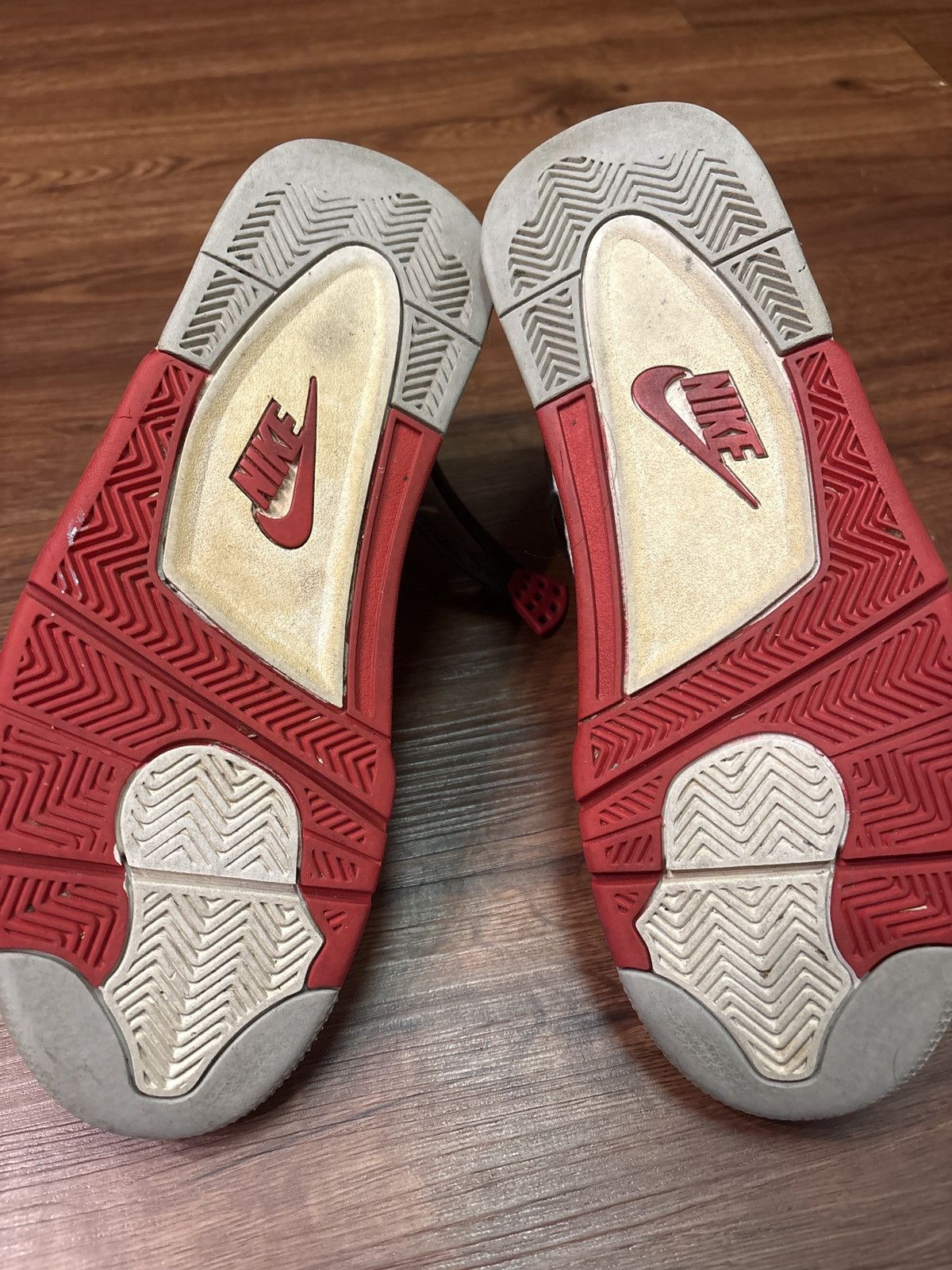 Jordan Brand FIRE RED JORDAN 4 Size US 10 / EU 43 - 4 Thumbnail