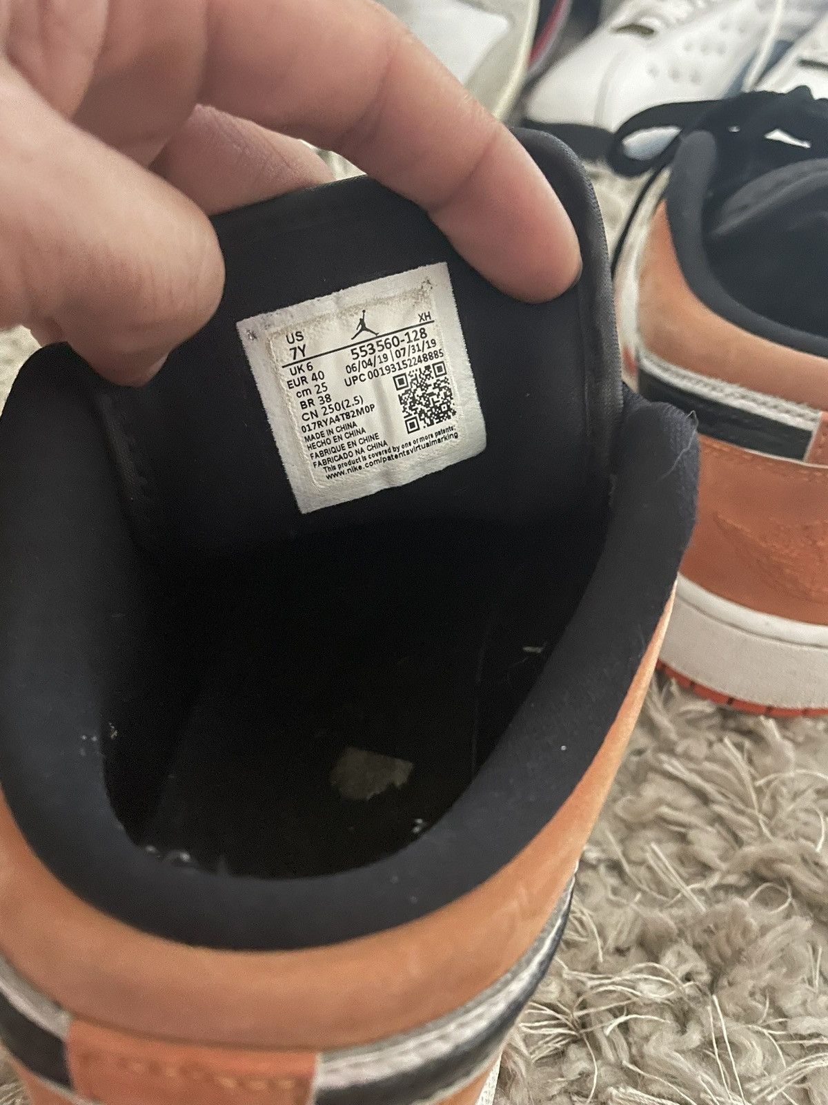 Jordan Brand Jordan 1 Low Shattered backboard Size US 7 / EU 40 - 7 Thumbnail