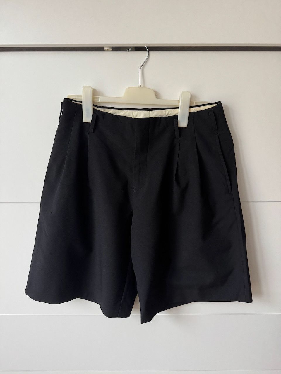 Comme des Garcons Homme [S] Wool Tropical Short in Black (AD2020) Size US 30 / EU 46 - 1 Thumbnail